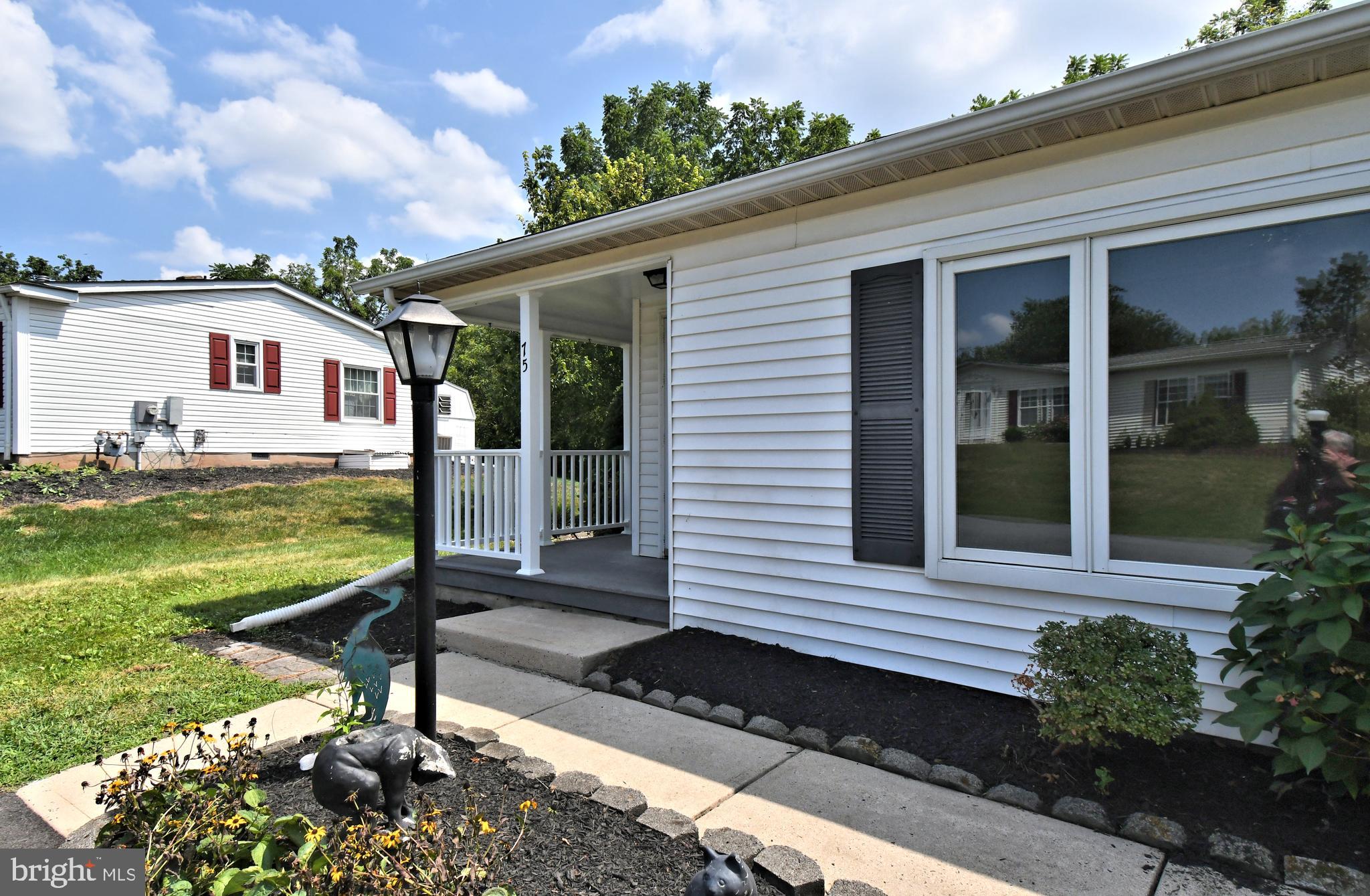 75 WOOD HOLLOW DRIVE