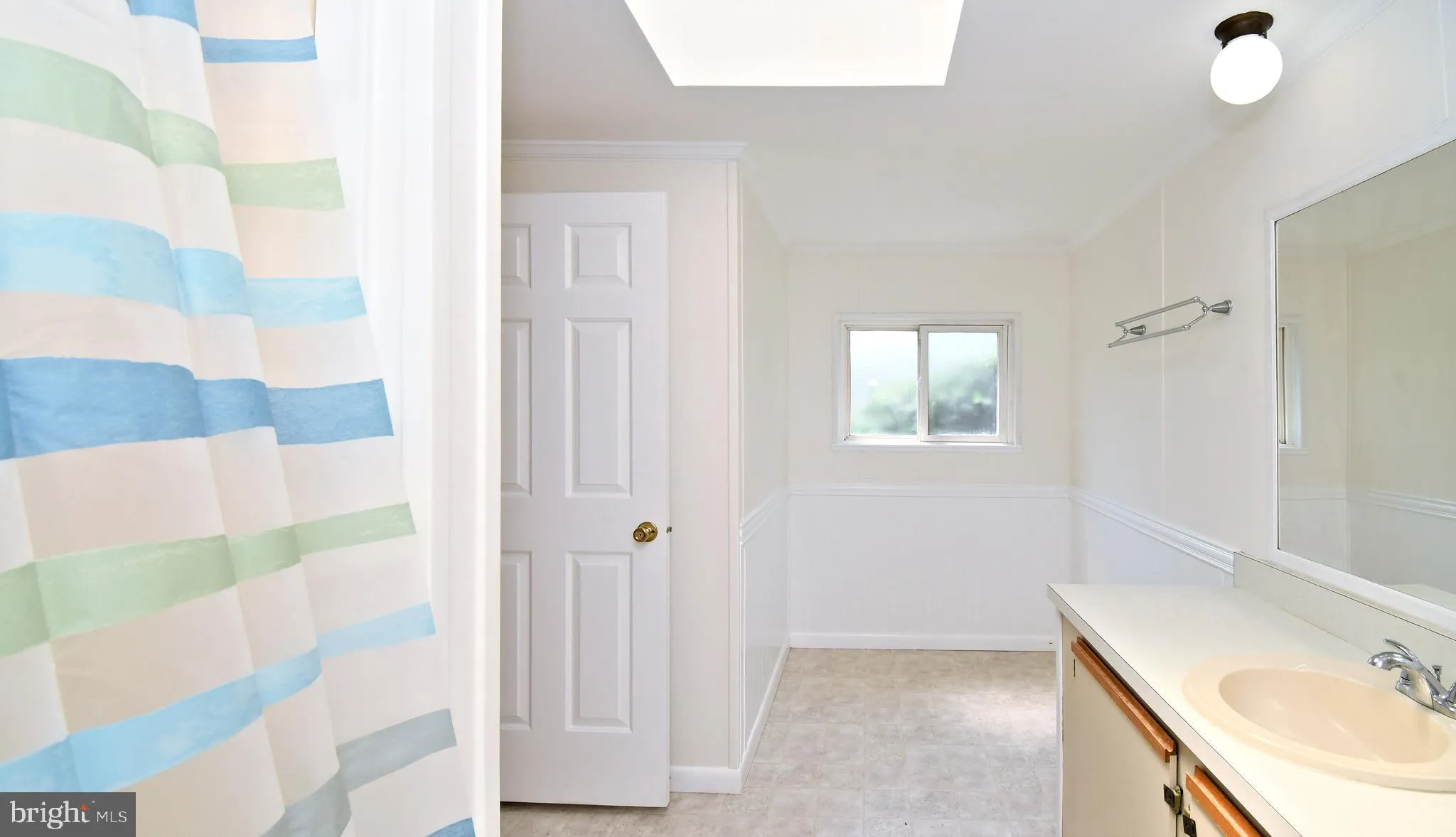 Harleysville, Pennsylvania 19438, United States, 2 Bedrooms Bedrooms, ,2 BathroomsBathrooms,Residential,Pending,194507