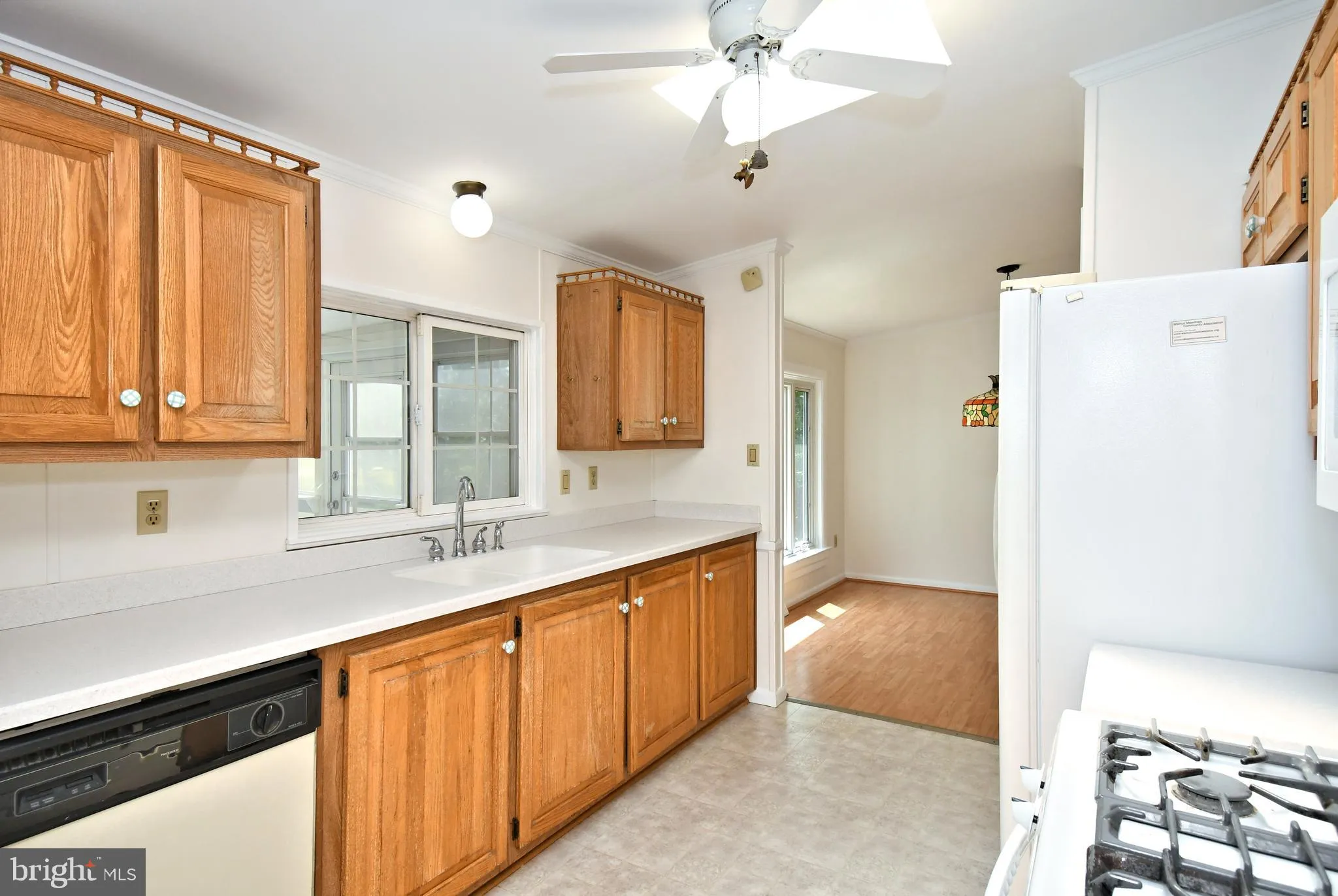 Harleysville, Pennsylvania 19438, United States, 2 Bedrooms Bedrooms, ,2 BathroomsBathrooms,Residential,Pending,194507