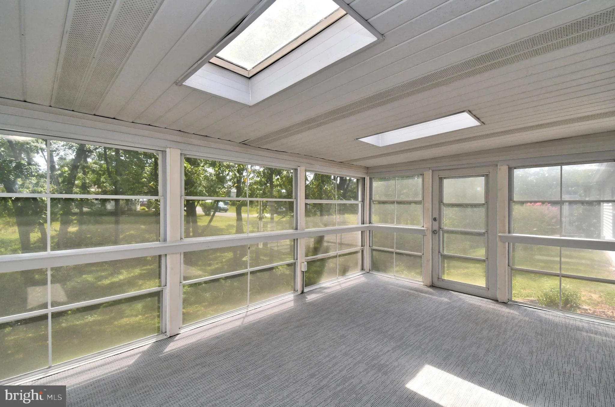 Harleysville, Pennsylvania 19438, United States, 2 Bedrooms Bedrooms, ,2 BathroomsBathrooms,Residential,Pending,194507