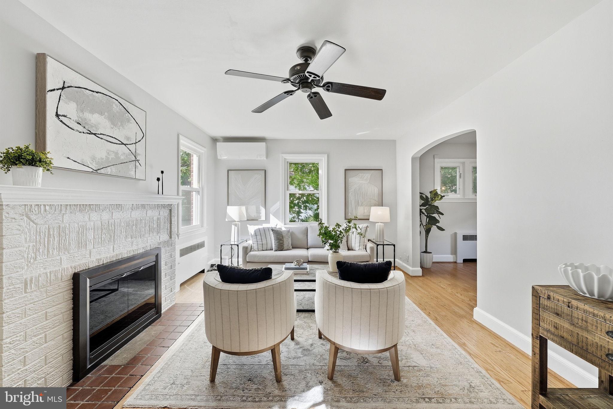 1102 MERWOOD DRIVE