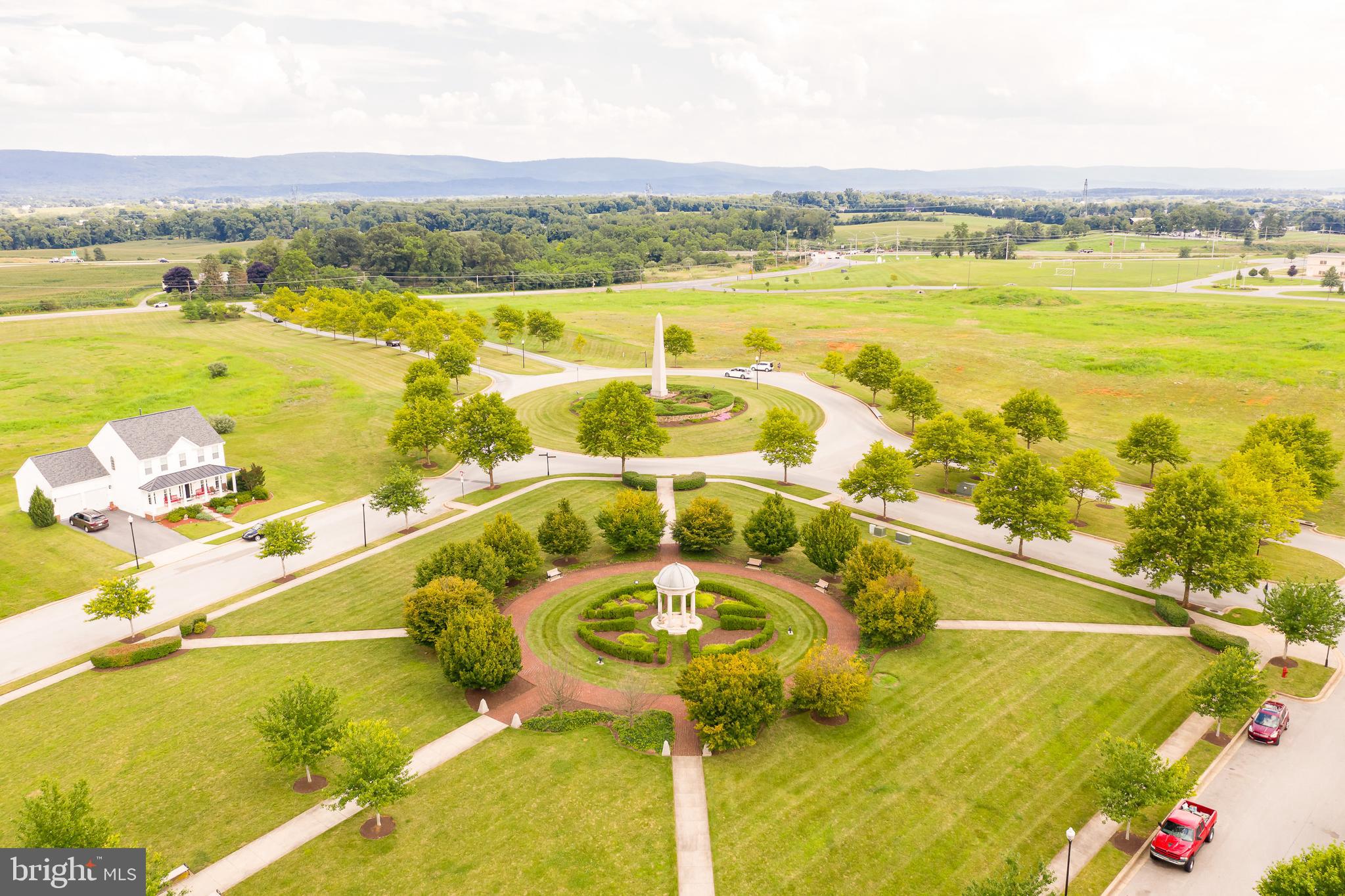 HUNTFIELD - Residential