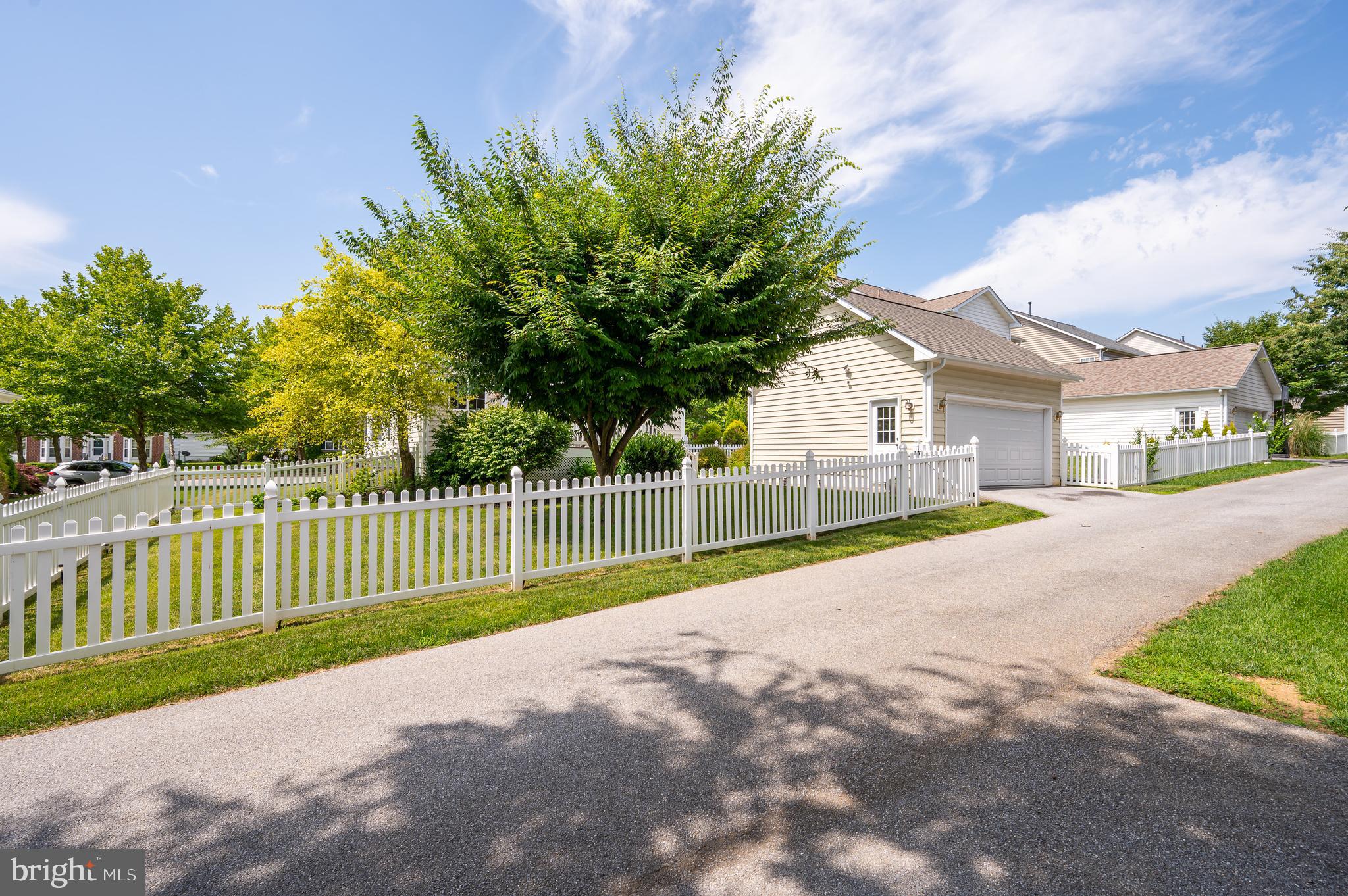 HUNTFIELD - Residential