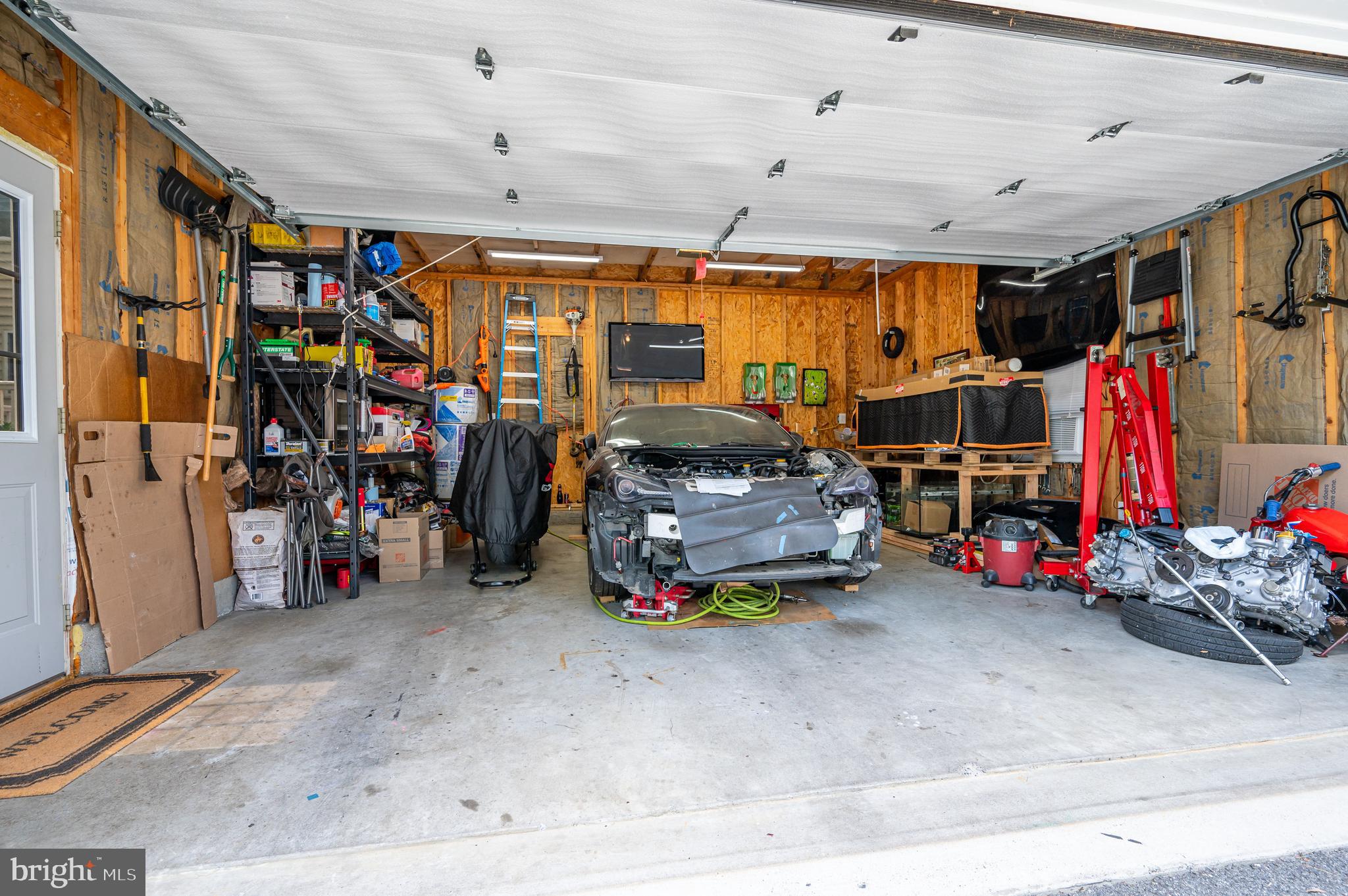 HUNTFIELD - Residential