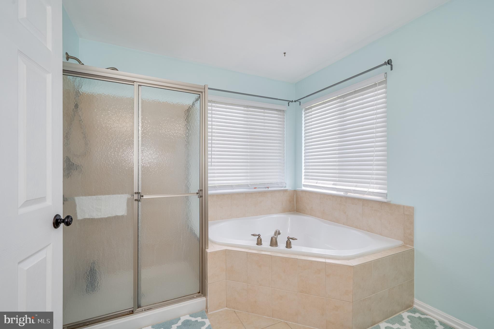 HUNTFIELD - Residential