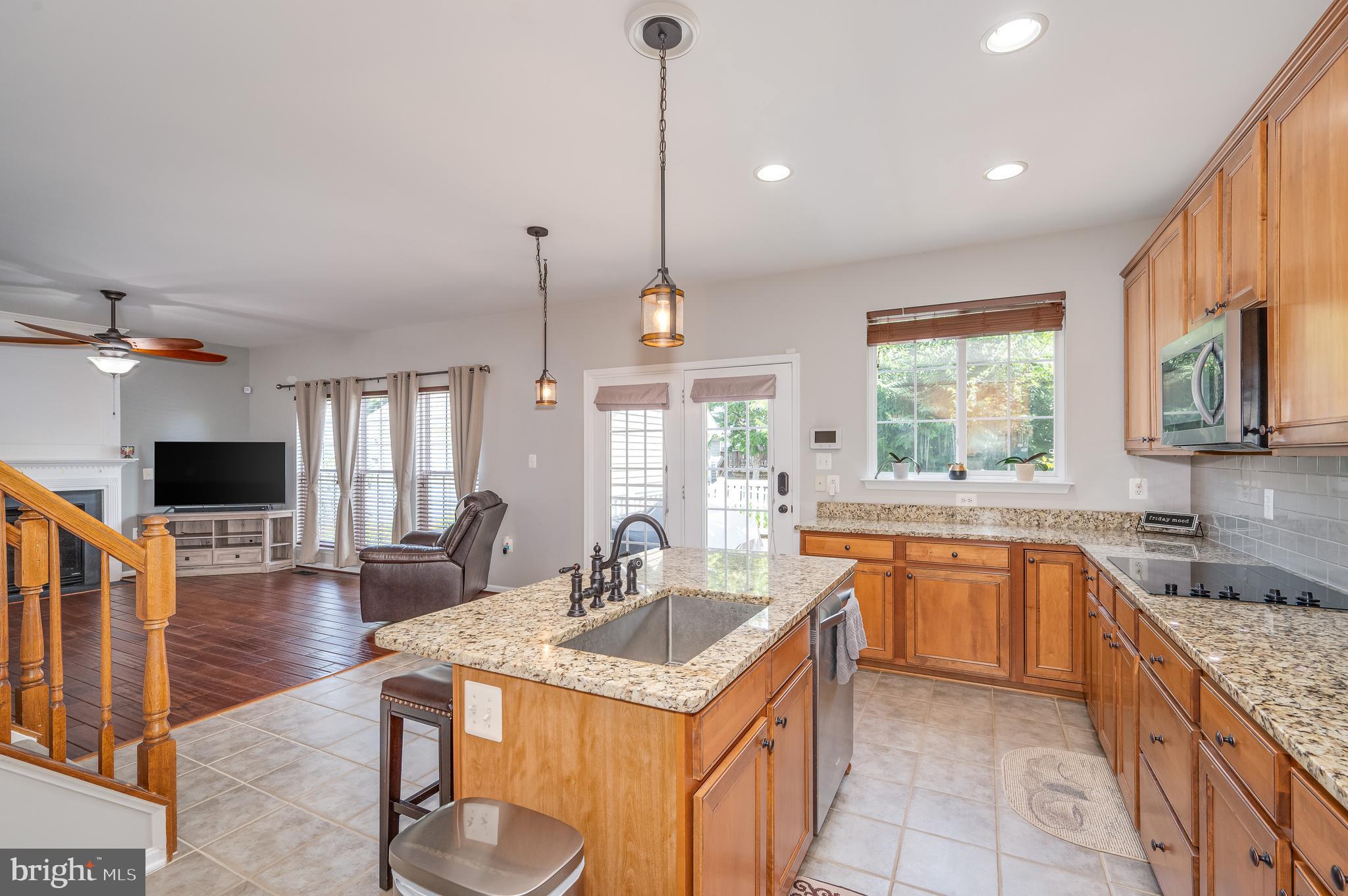 HUNTFIELD - Residential