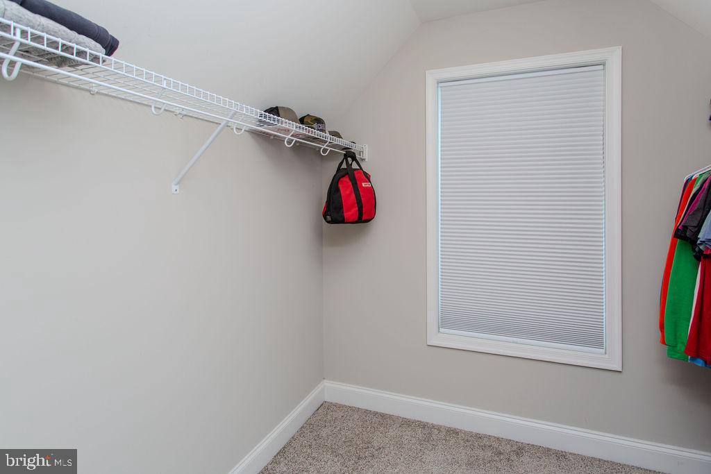 VILLAGE GREEN - Residential