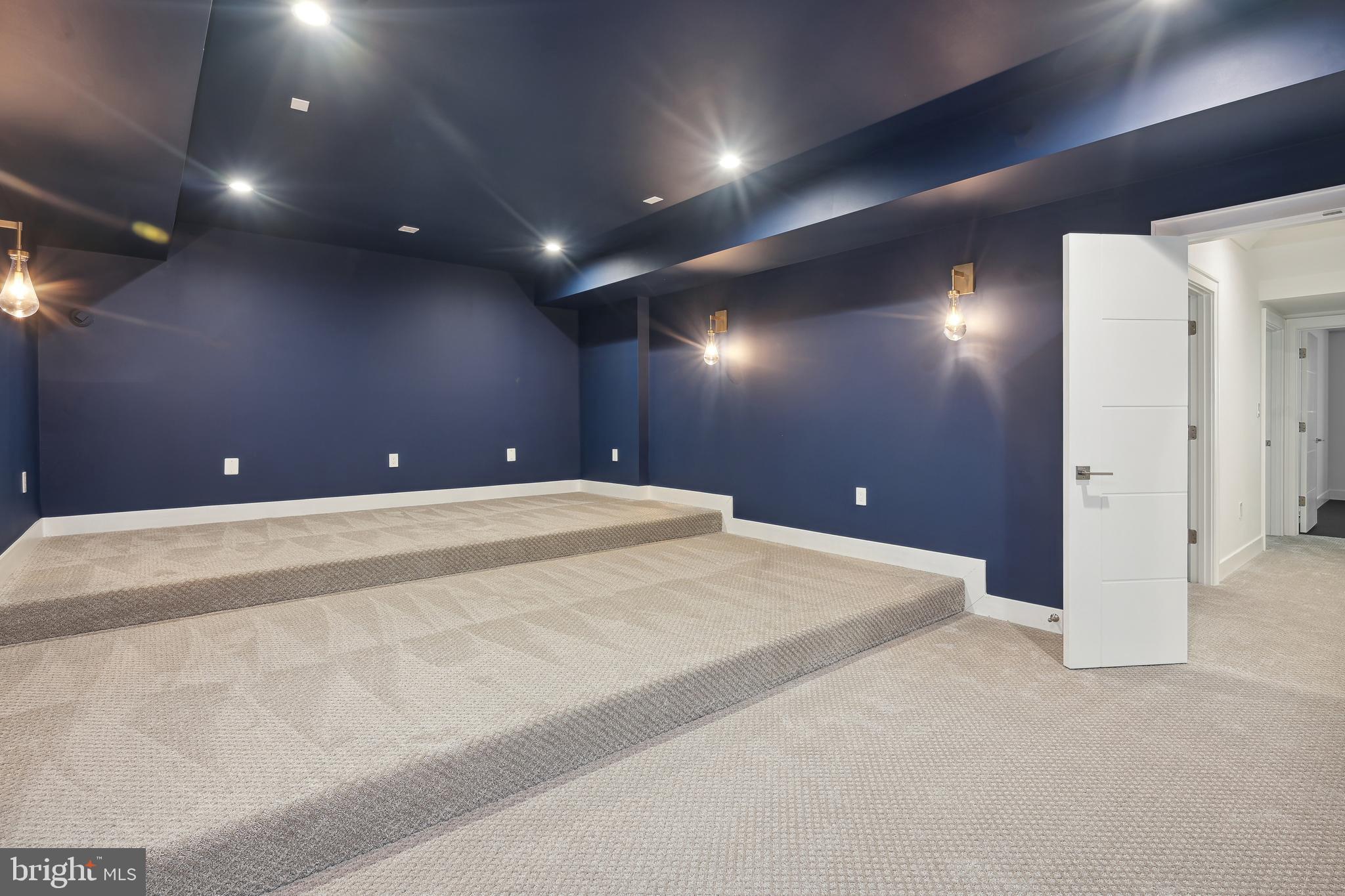 RUCKERS LANGLEY - Residential