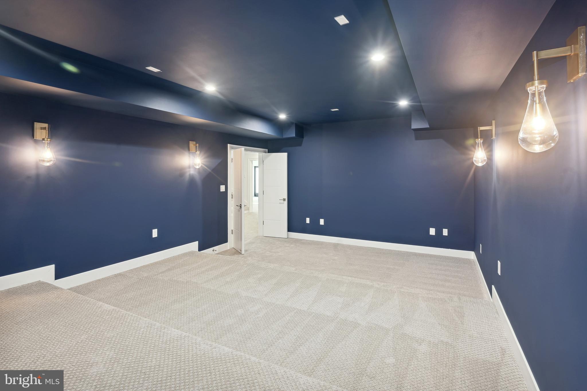 RUCKERS LANGLEY - Residential