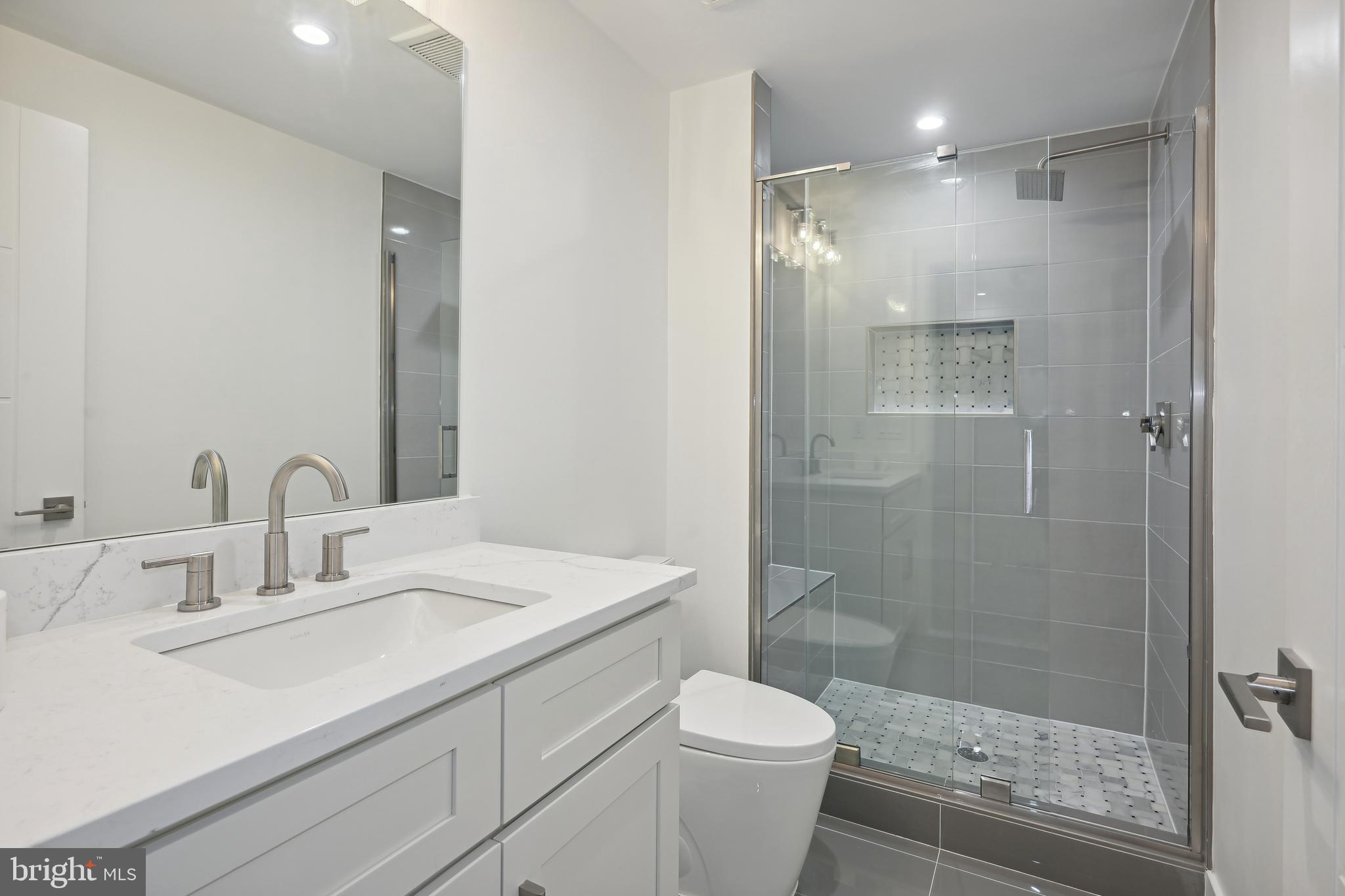 RUCKERS LANGLEY - Residential