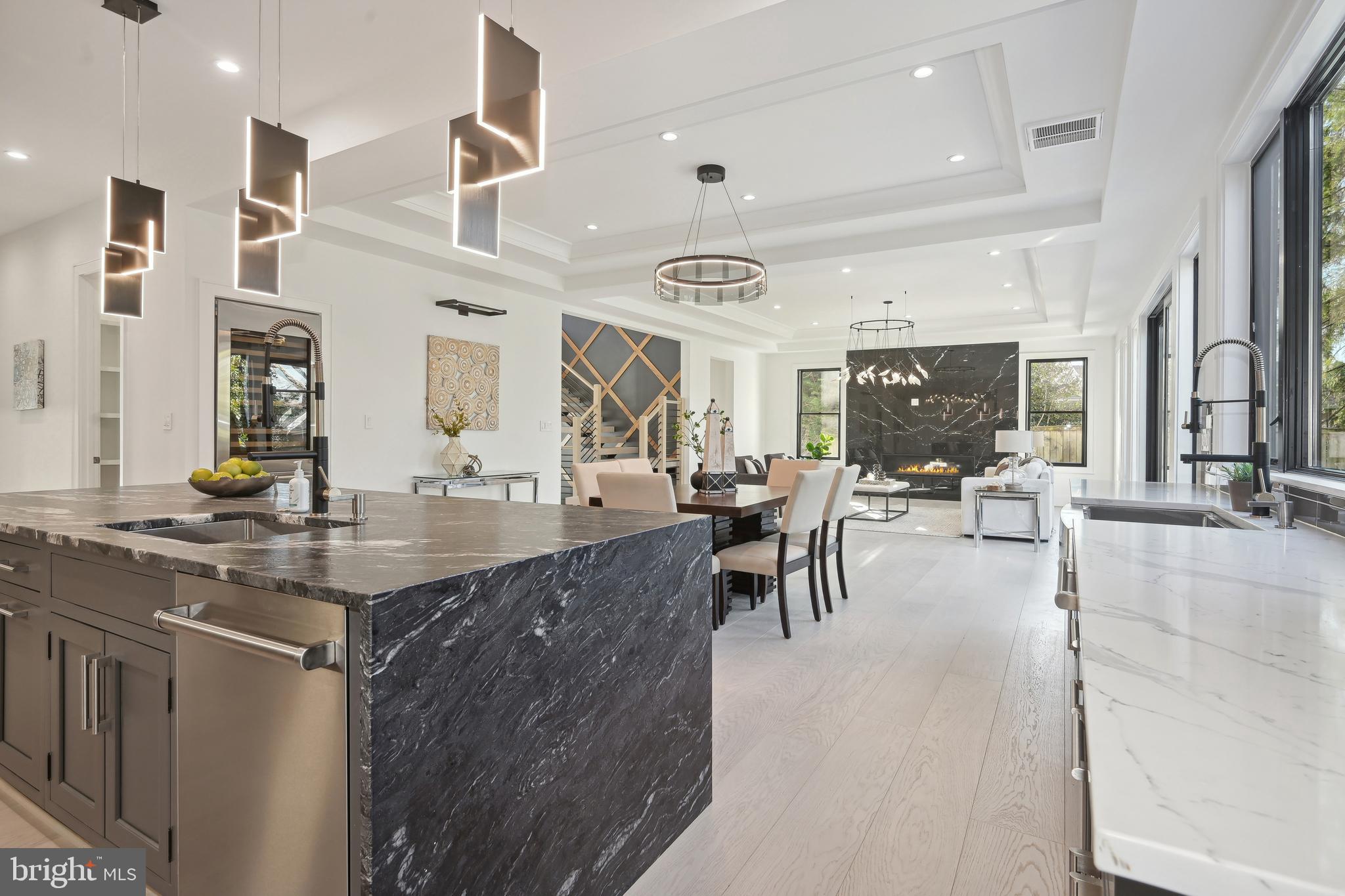 RUCKERS LANGLEY - Residential