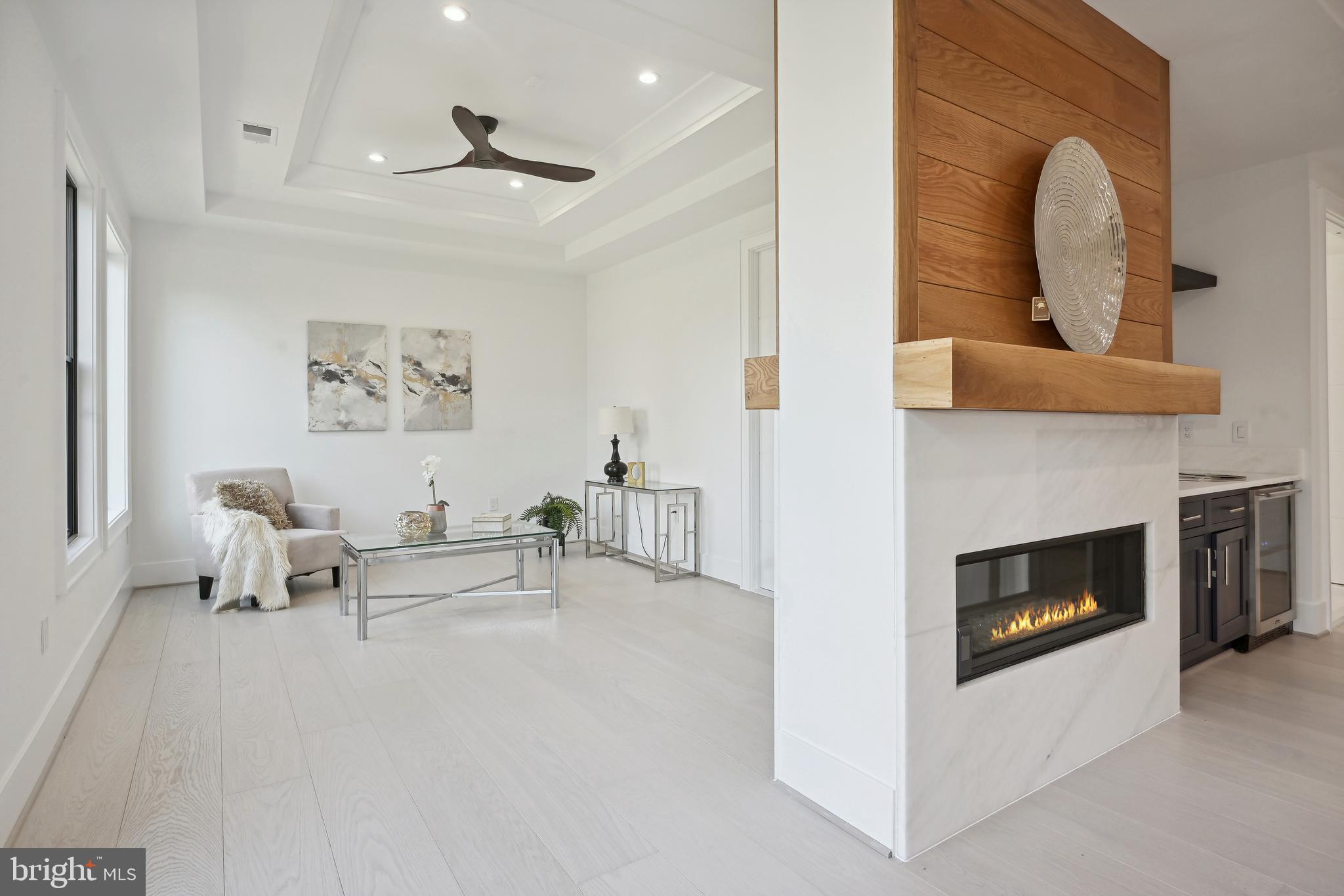 RUCKERS LANGLEY - Residential