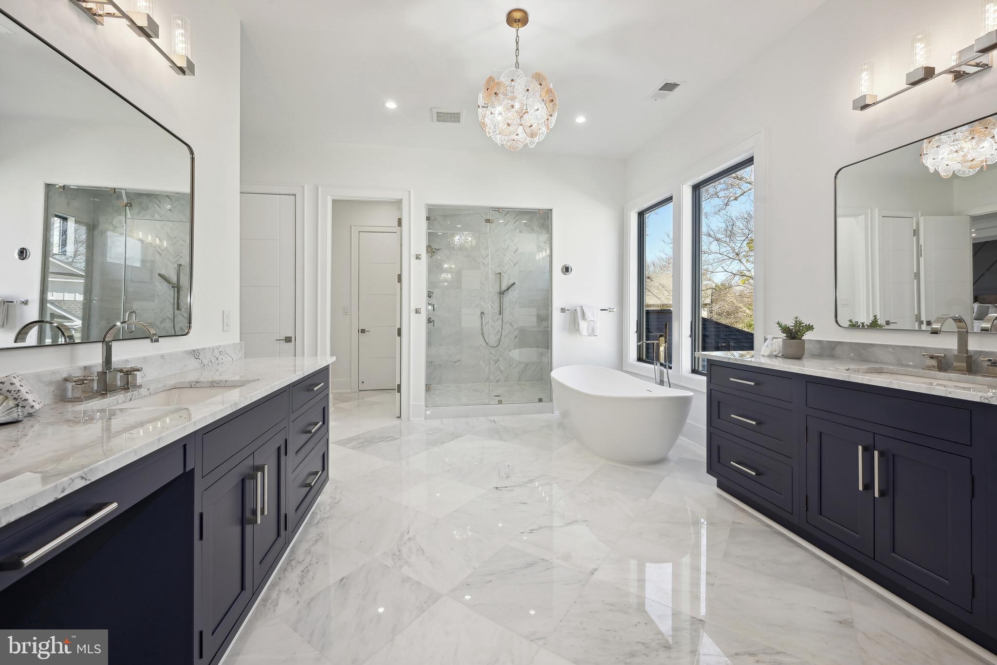 RUCKERS LANGLEY - Residential