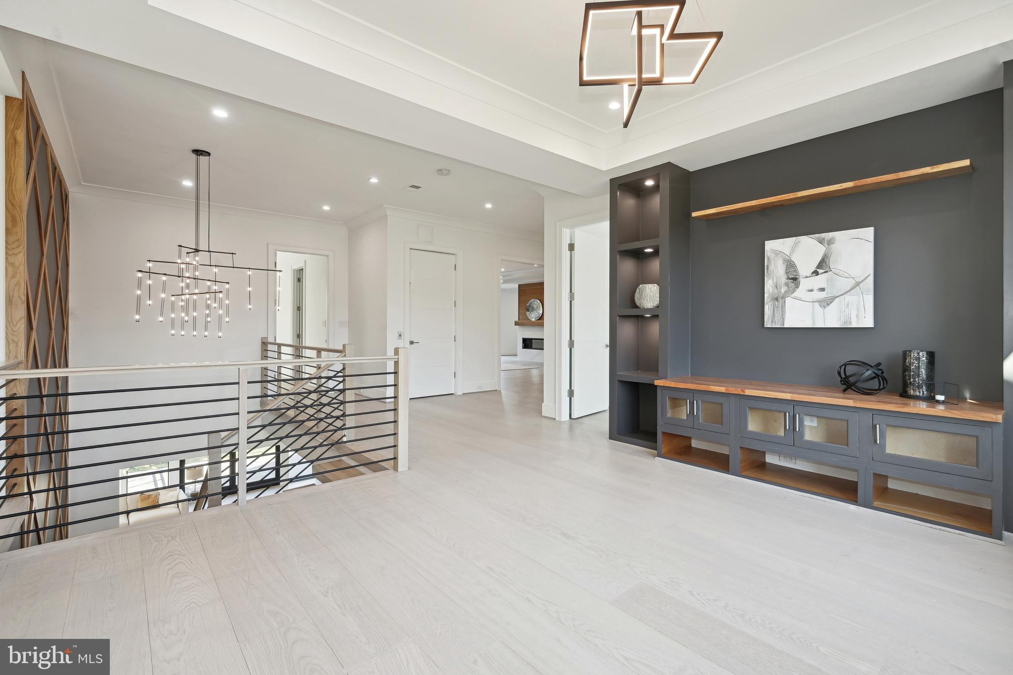 RUCKERS LANGLEY - Residential