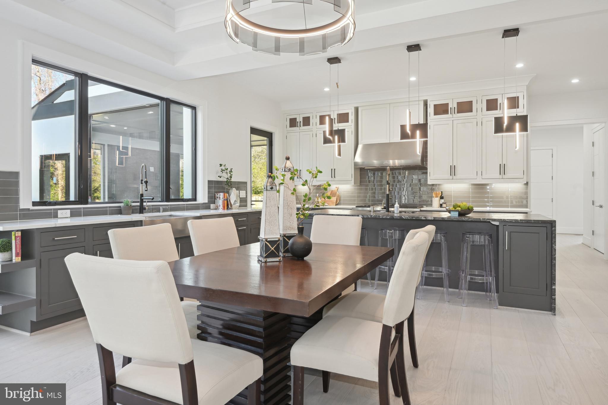 RUCKERS LANGLEY - Residential