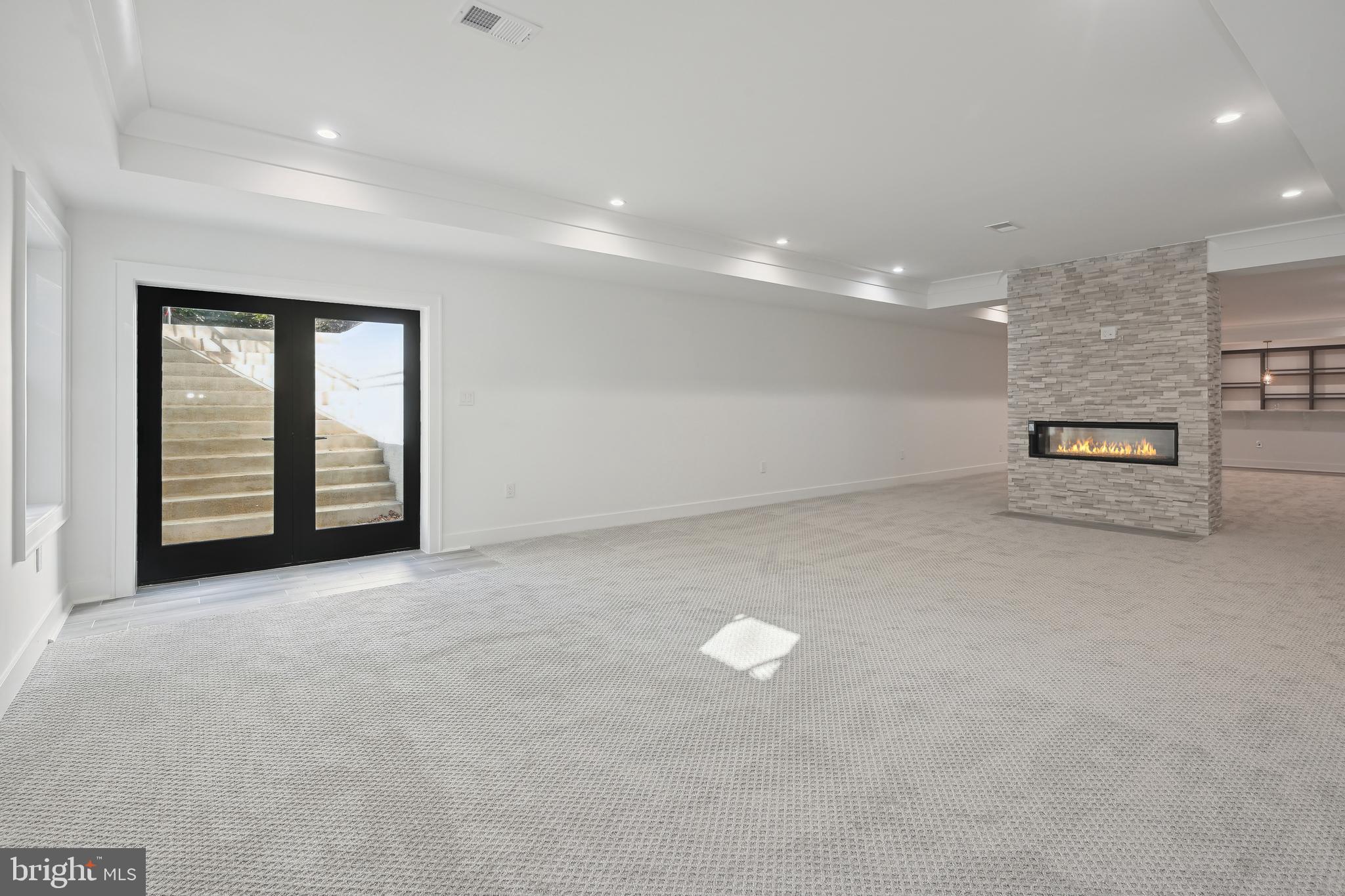 RUCKERS LANGLEY - Residential