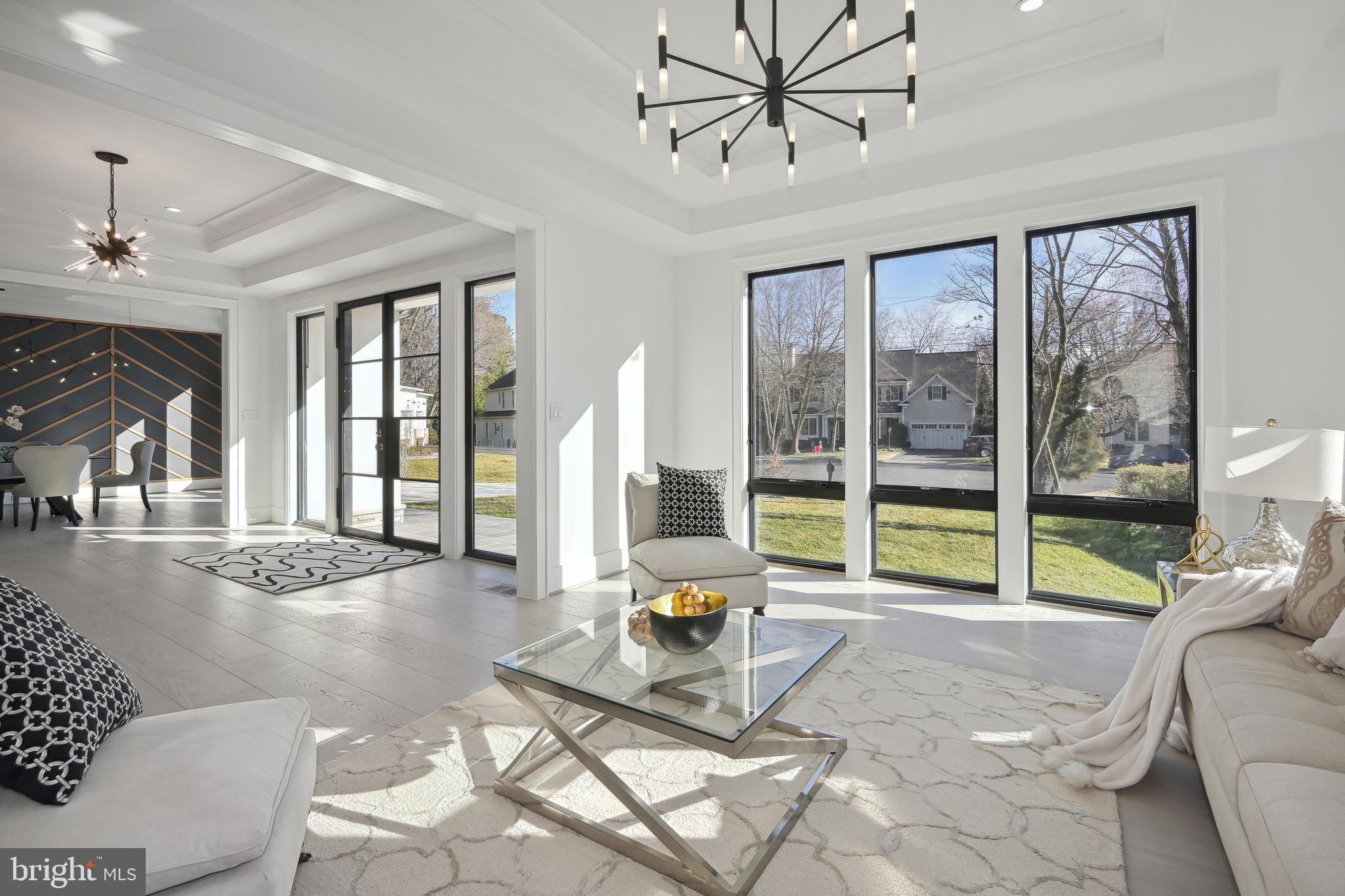 RUCKERS LANGLEY - Residential