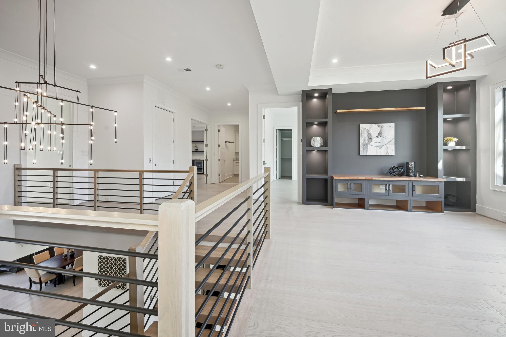 RUCKERS LANGLEY - Residential