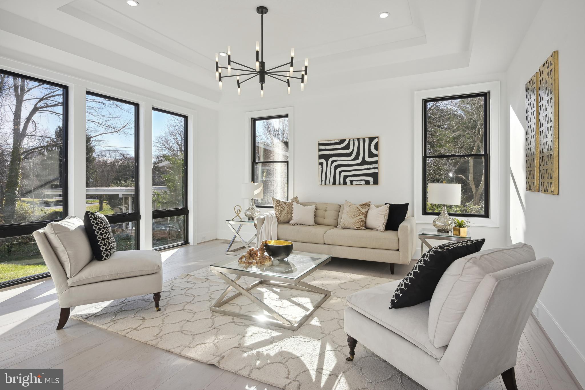 RUCKERS LANGLEY - Residential