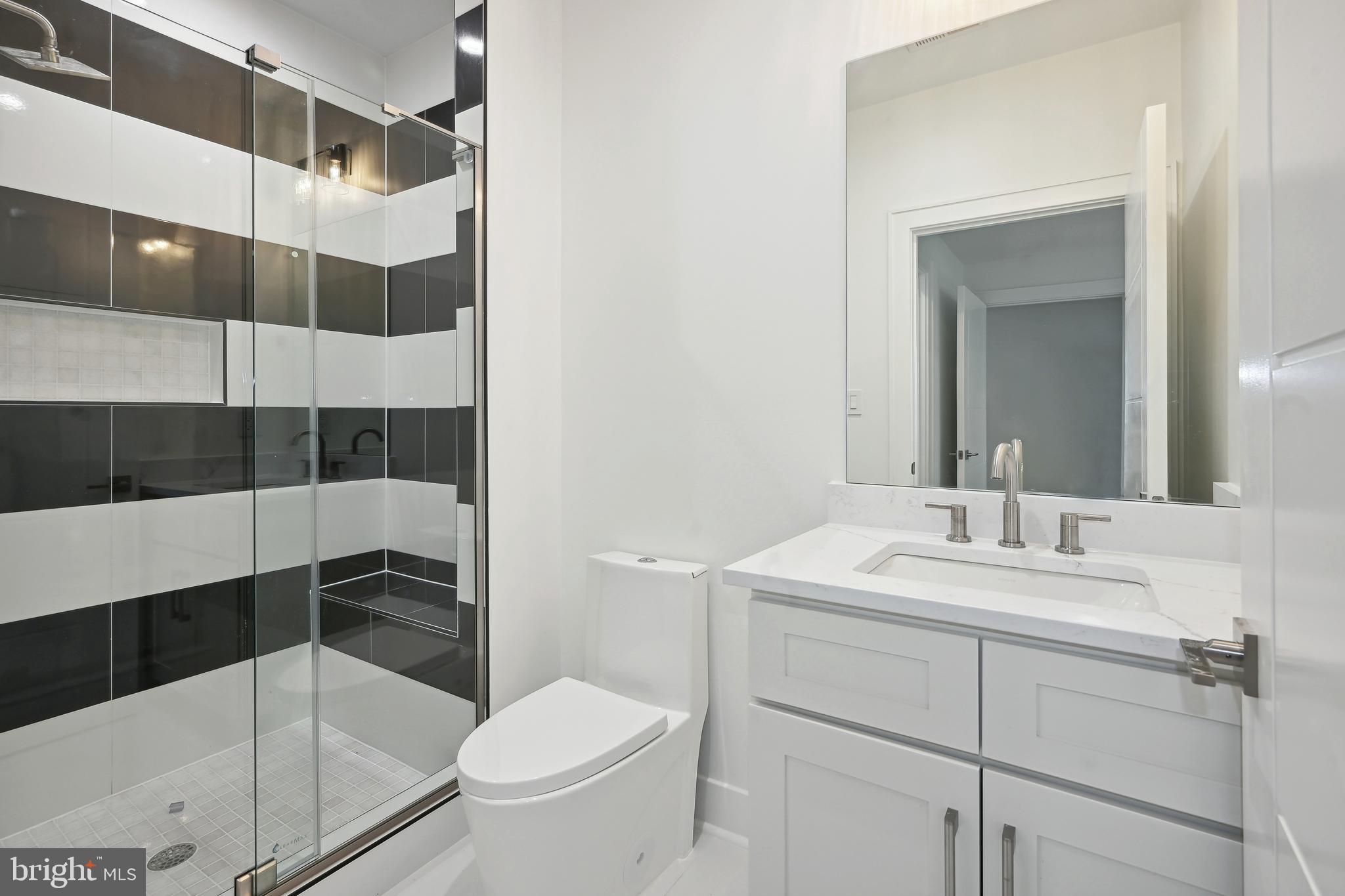 RUCKERS LANGLEY - Residential