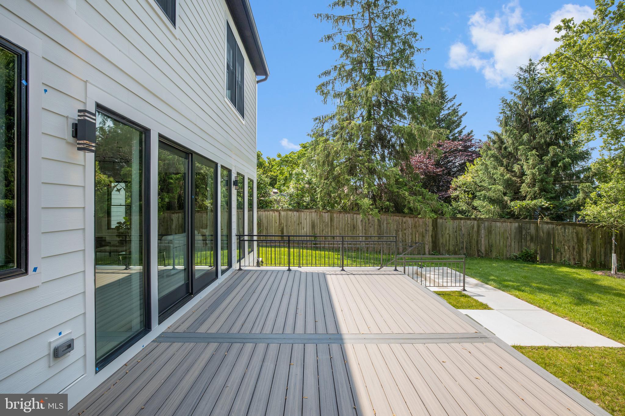 RUCKERS LANGLEY - Residential