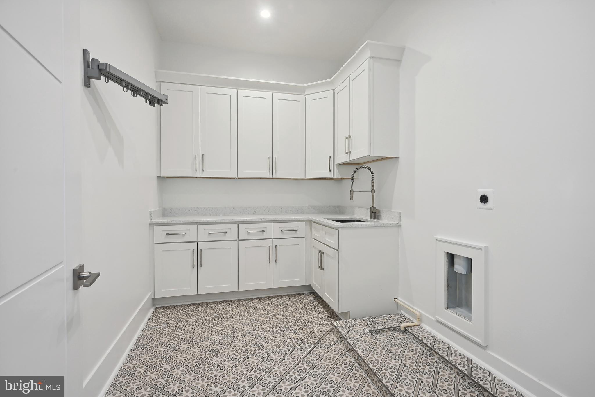 RUCKERS LANGLEY - Residential