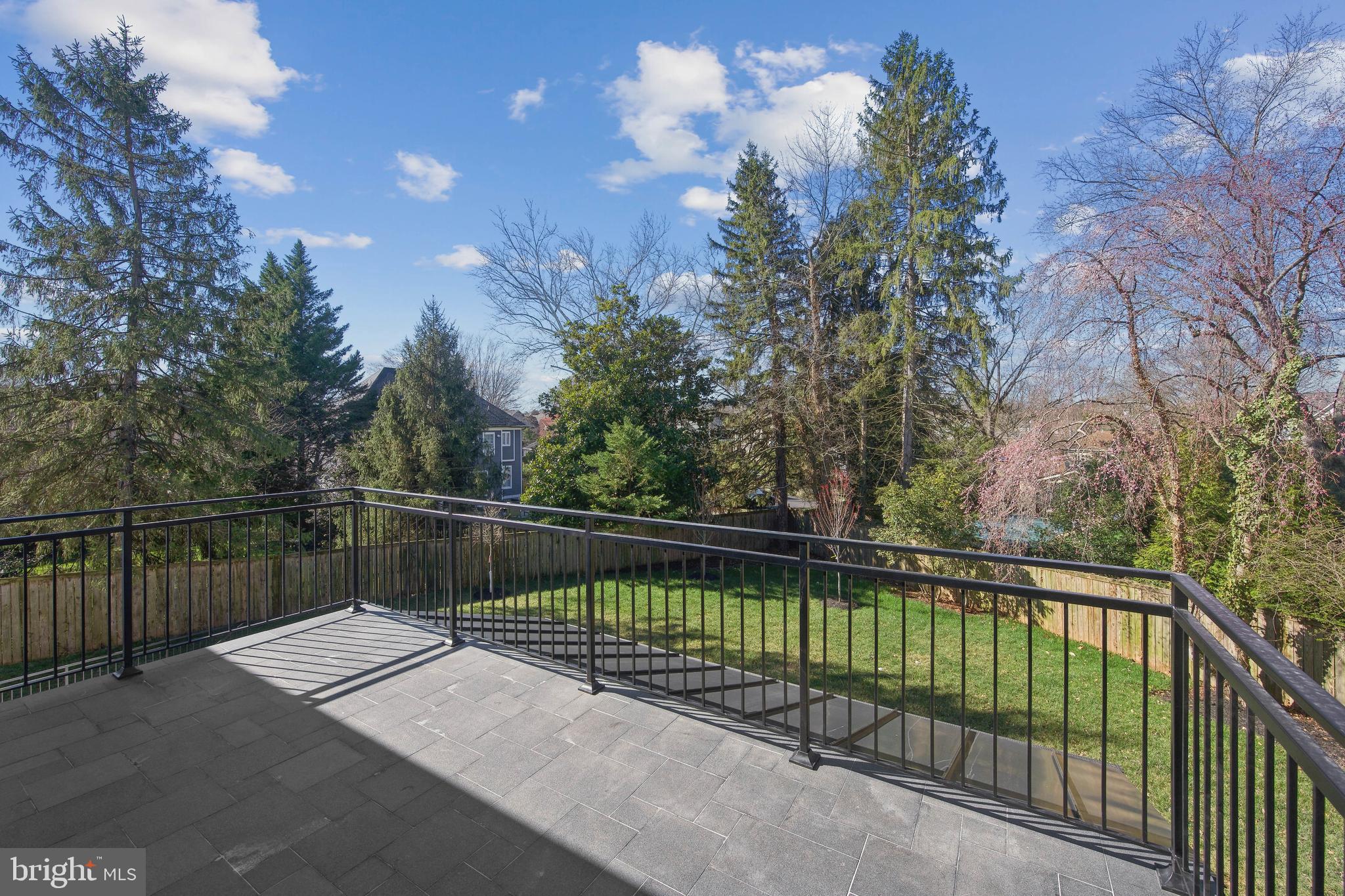 RUCKERS LANGLEY - Residential