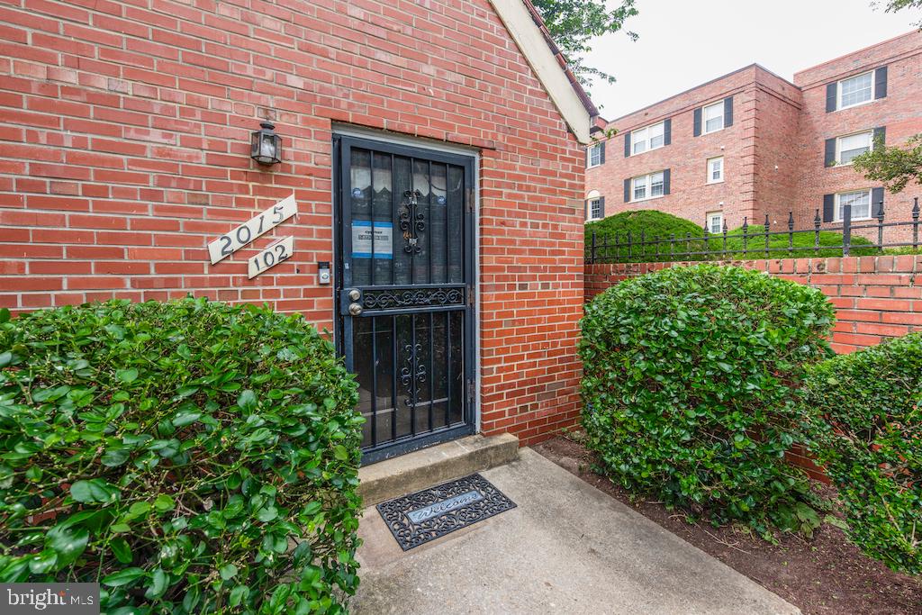 2015 37TH STREET SE 102