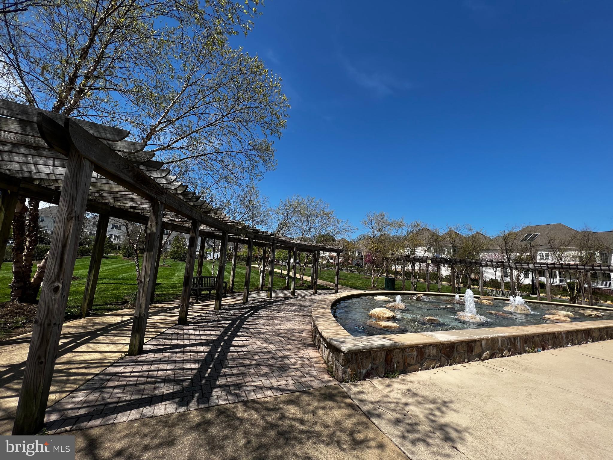 SULLY MANOR - Residential