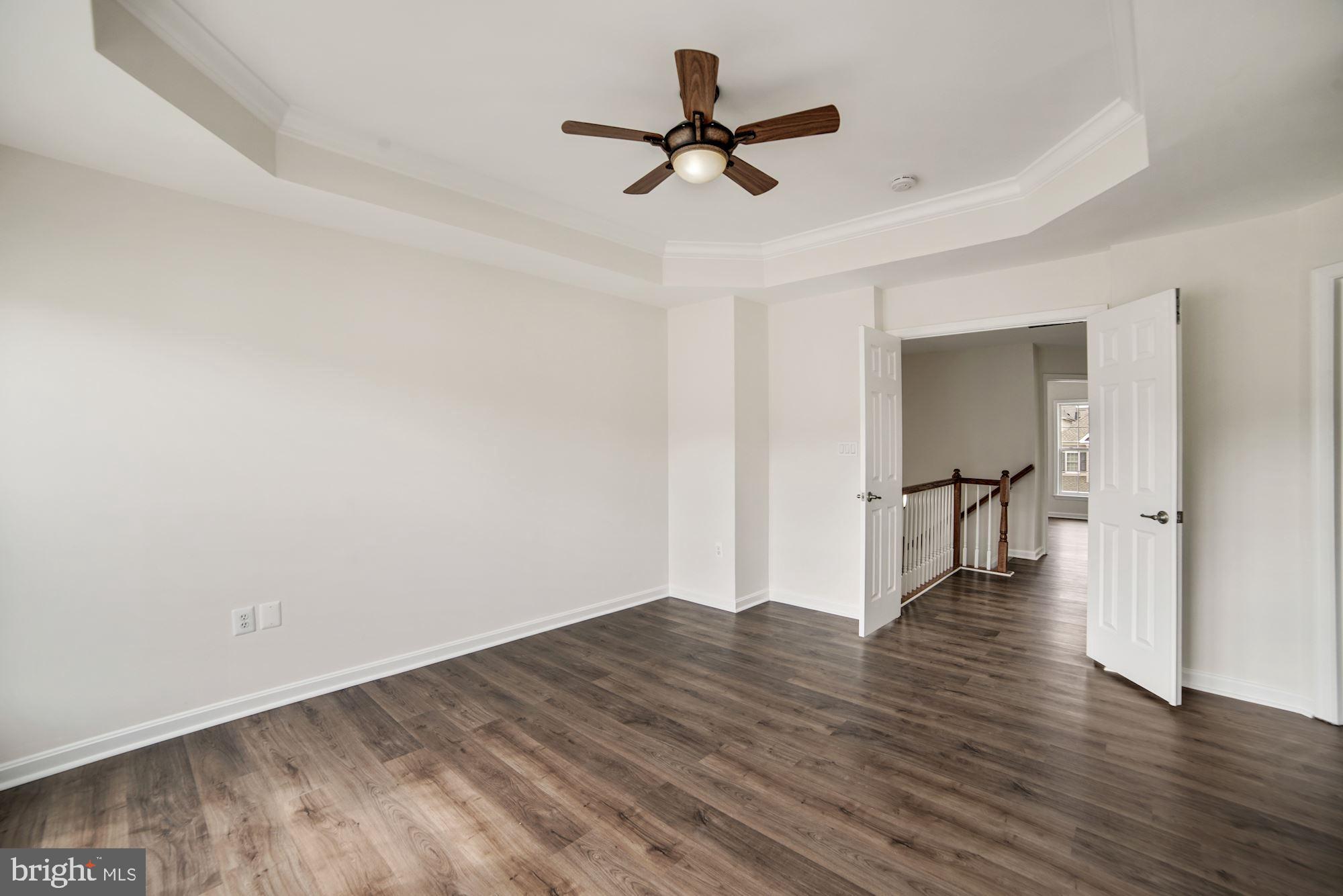 SULLY MANOR - Residential