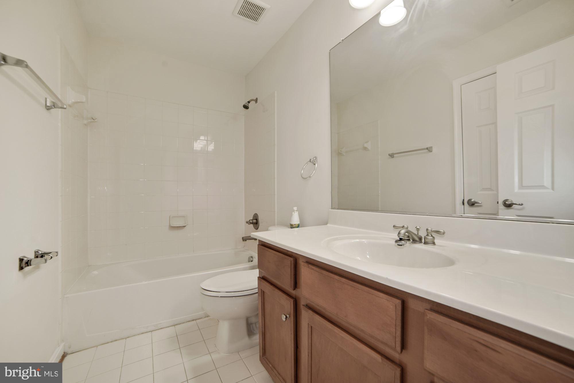 SULLY MANOR - Residential