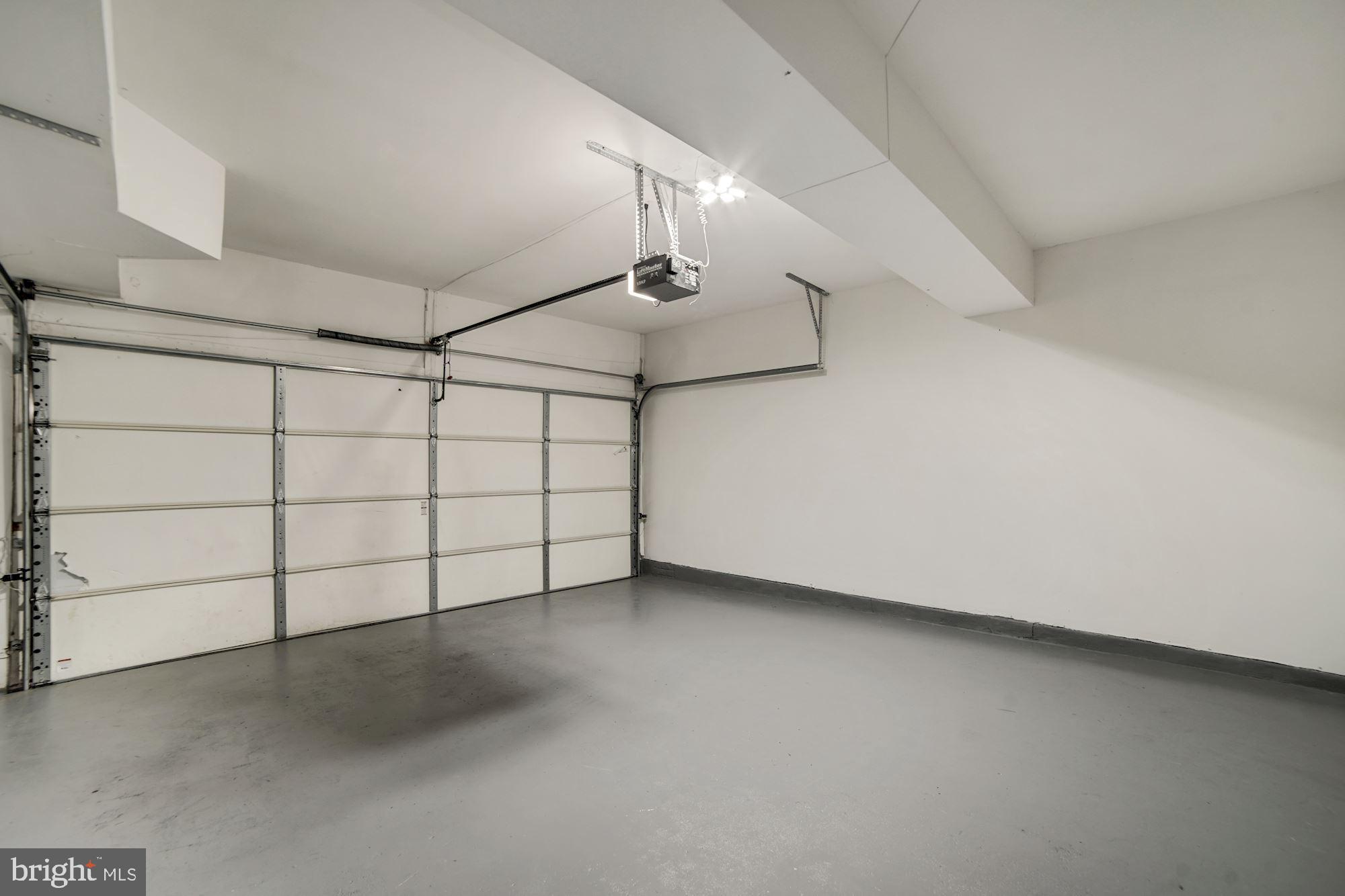 SULLY MANOR - Residential