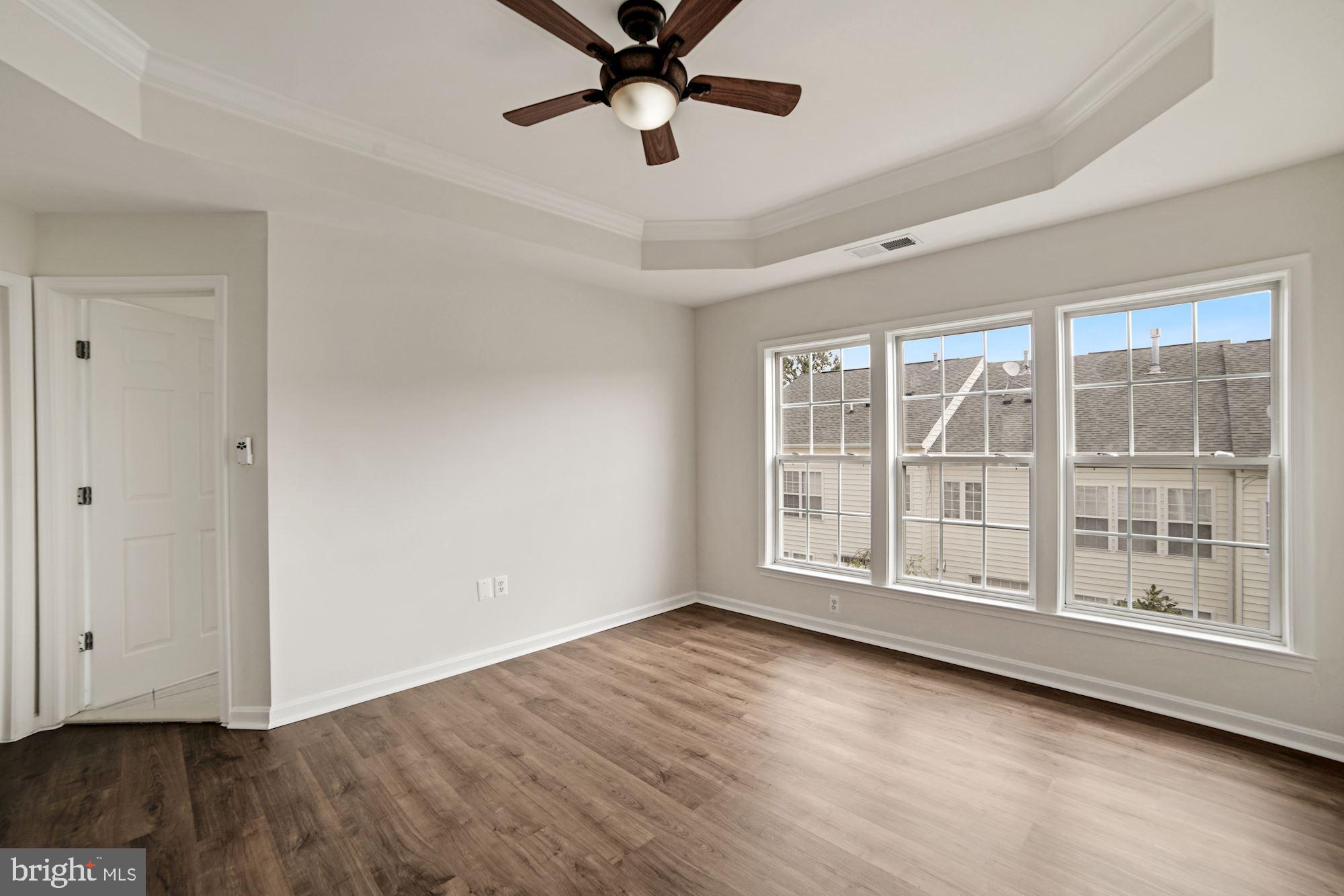 SULLY MANOR - Residential