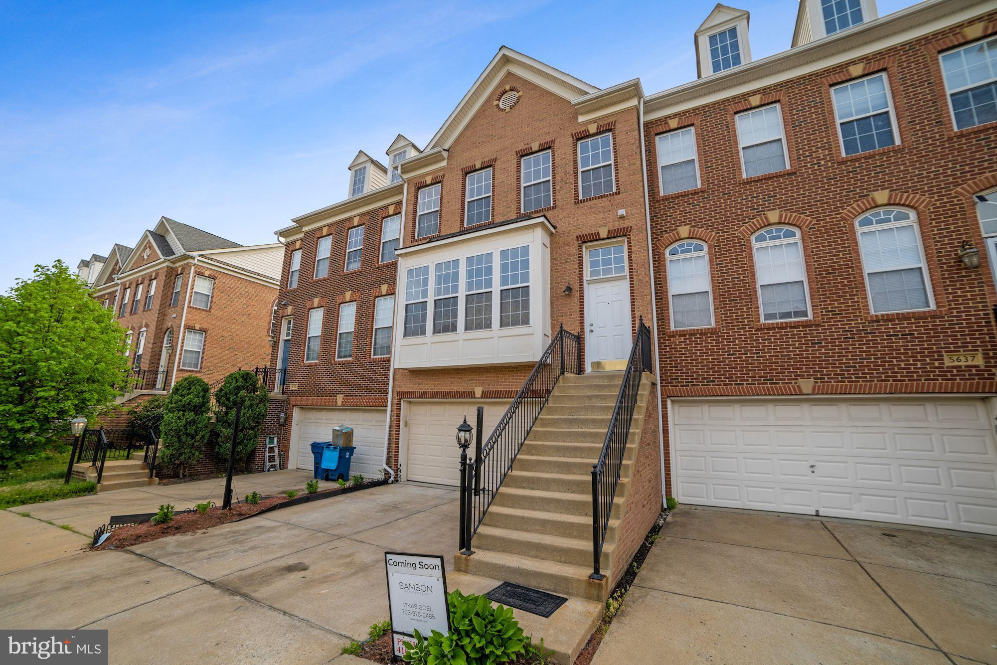 SULLY MANOR - Residential