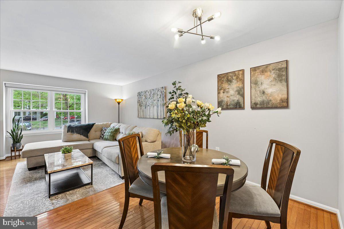 MONTCLAIR WATERS EDGE - Residential