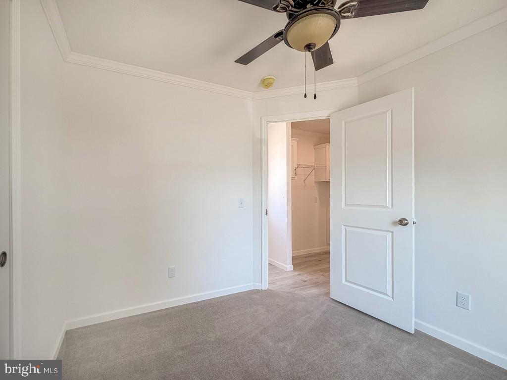 PENNWOOD CROSSING - Residential