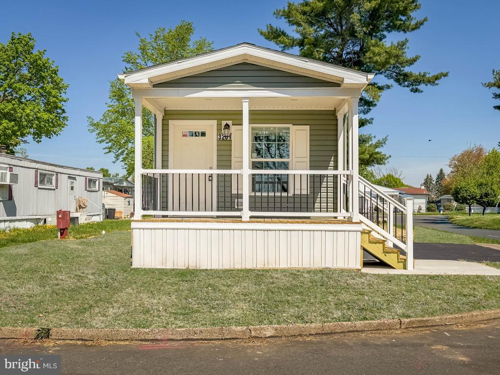 PENNWOOD CROSSING - Residential