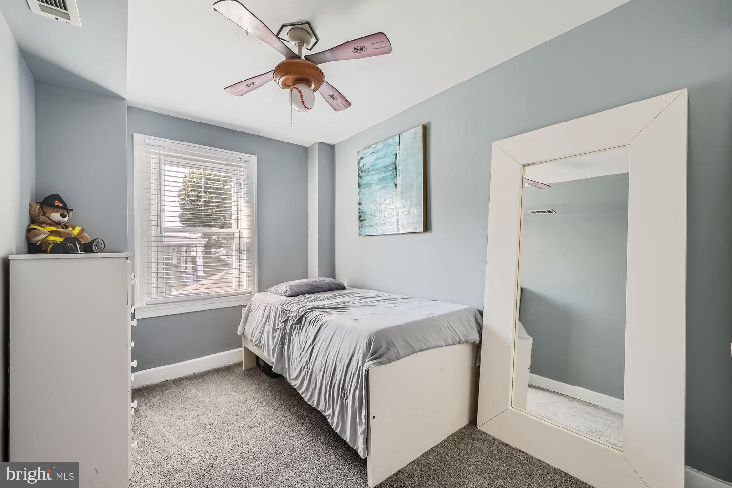 HOES HEIGHTS - Residential