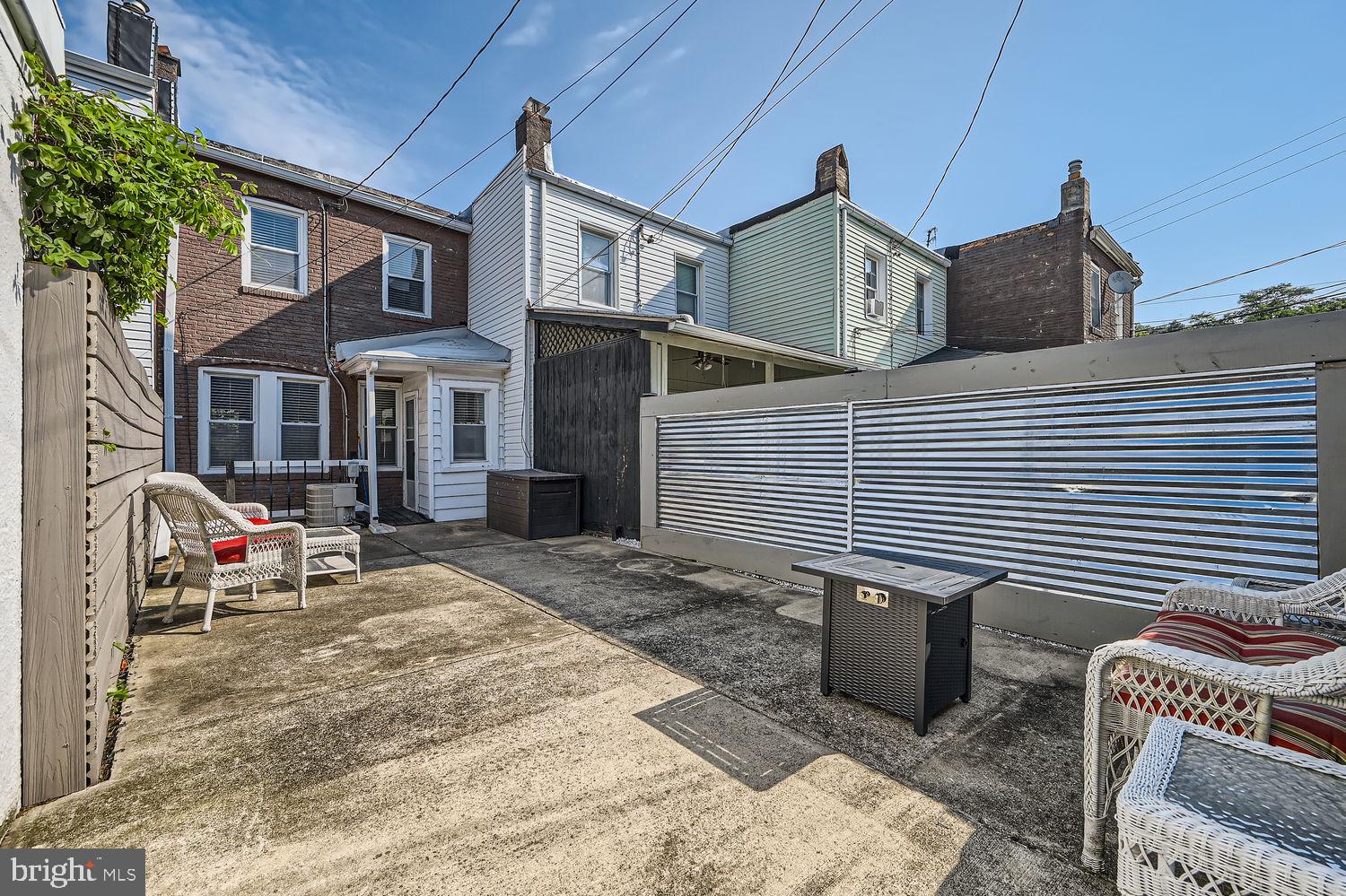 HOES HEIGHTS - Residential