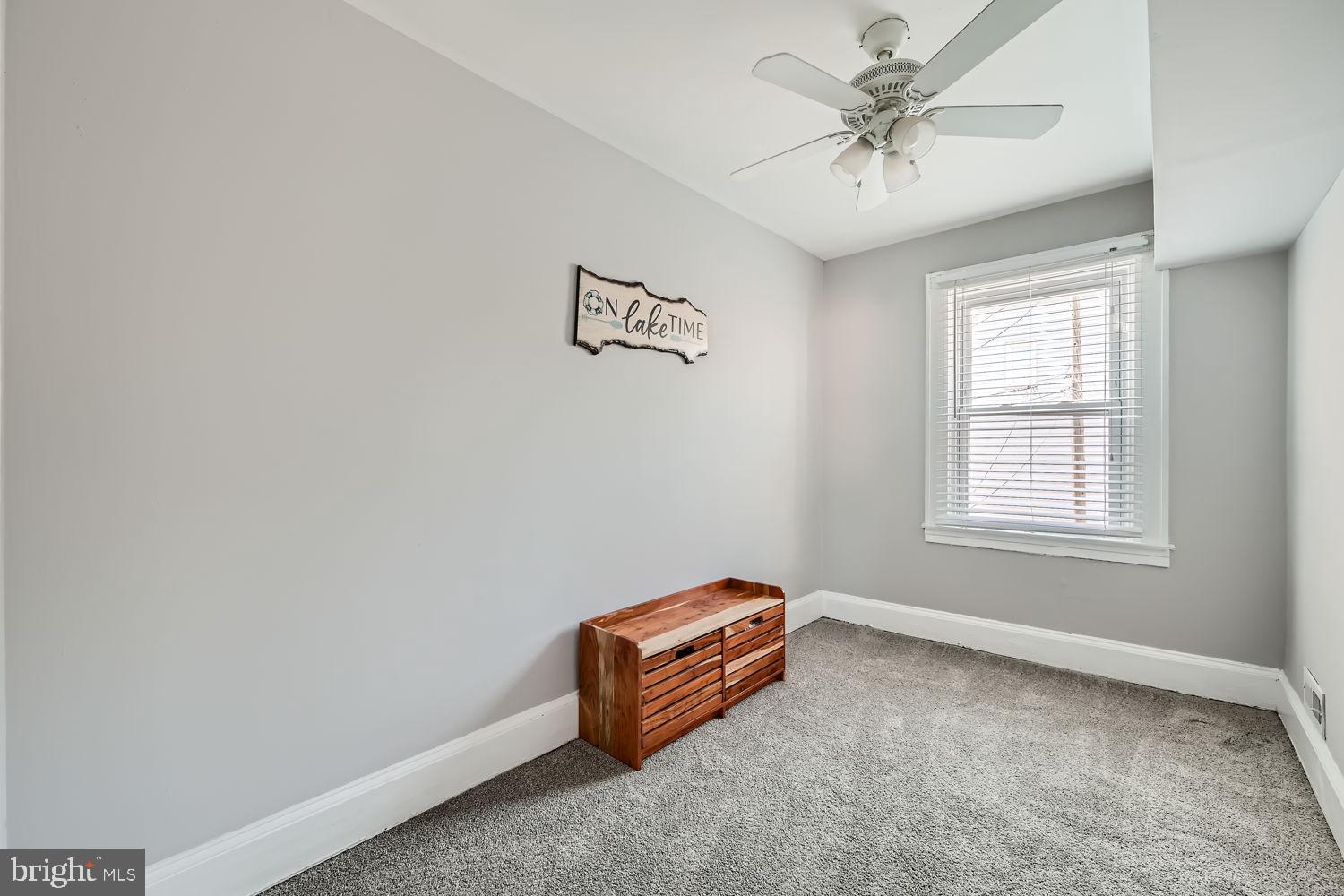 HOES HEIGHTS - Residential