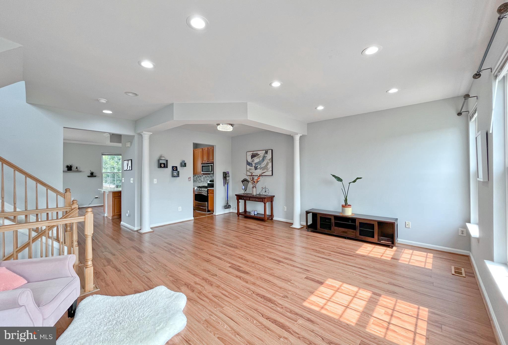 INDEPENDENCE - Residential