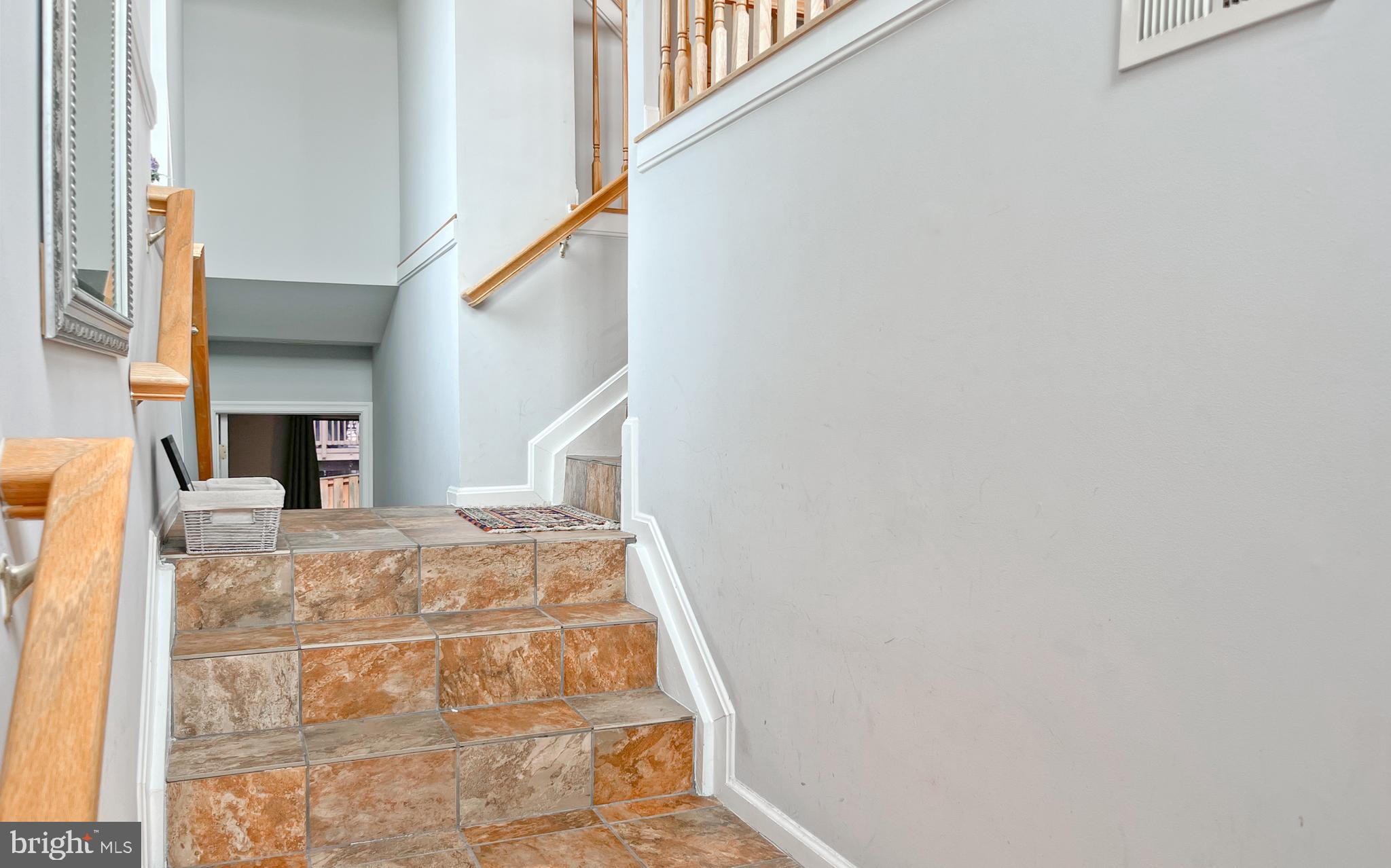 INDEPENDENCE - Residential