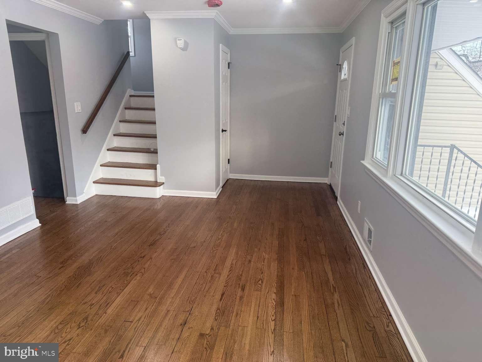 54 MERILINE AVENUE
