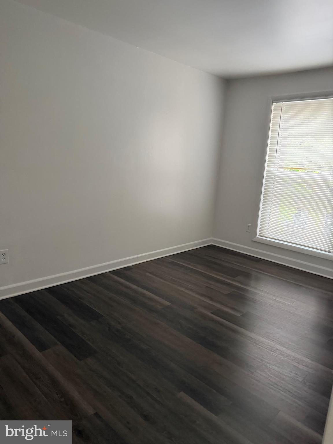 WALNUT GROVE - Residential