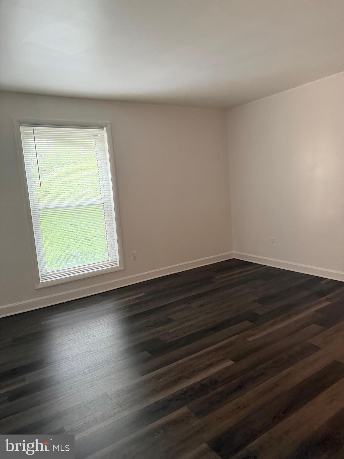 WALNUT GROVE - Residential