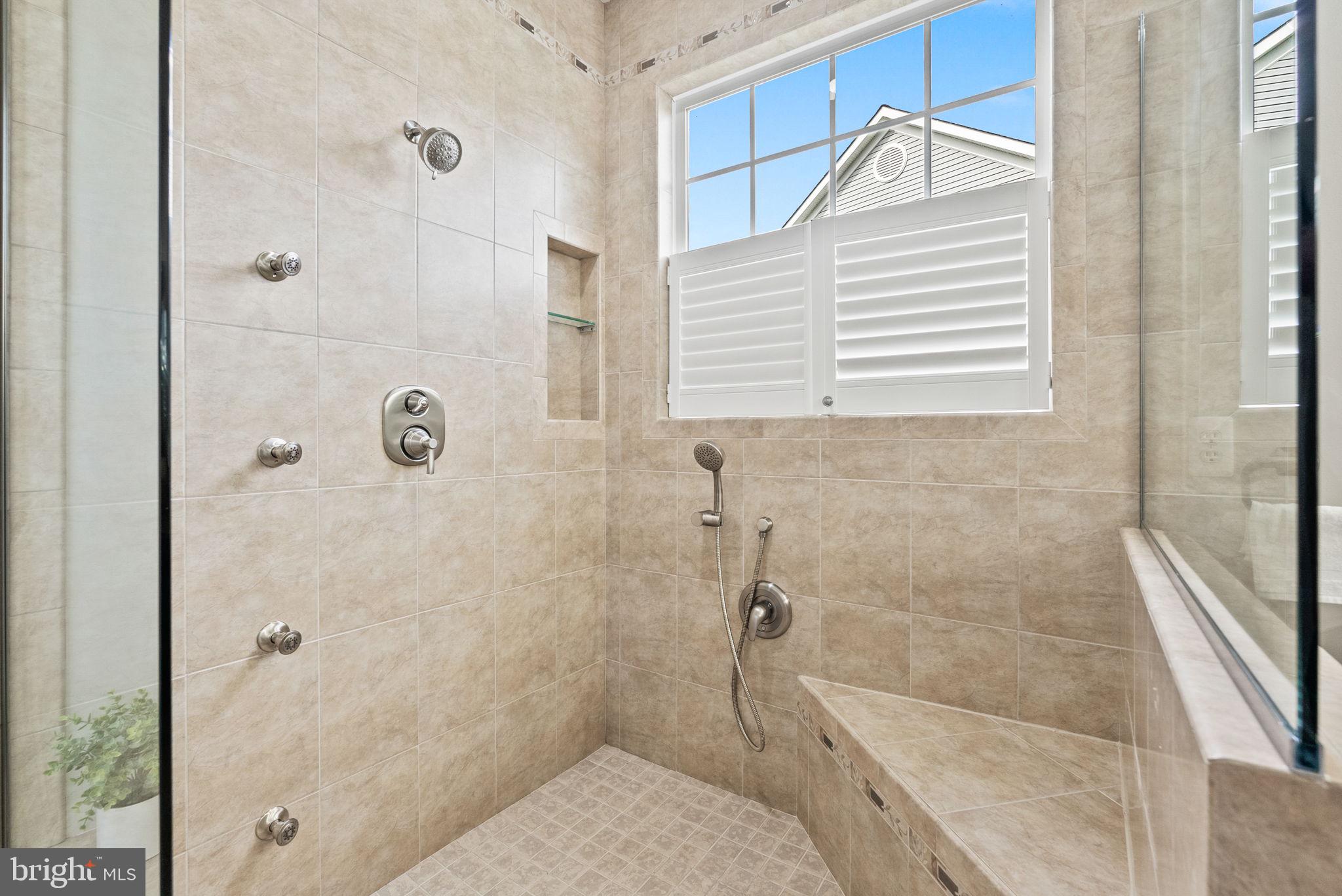 HERITAGE HUNT - Residential