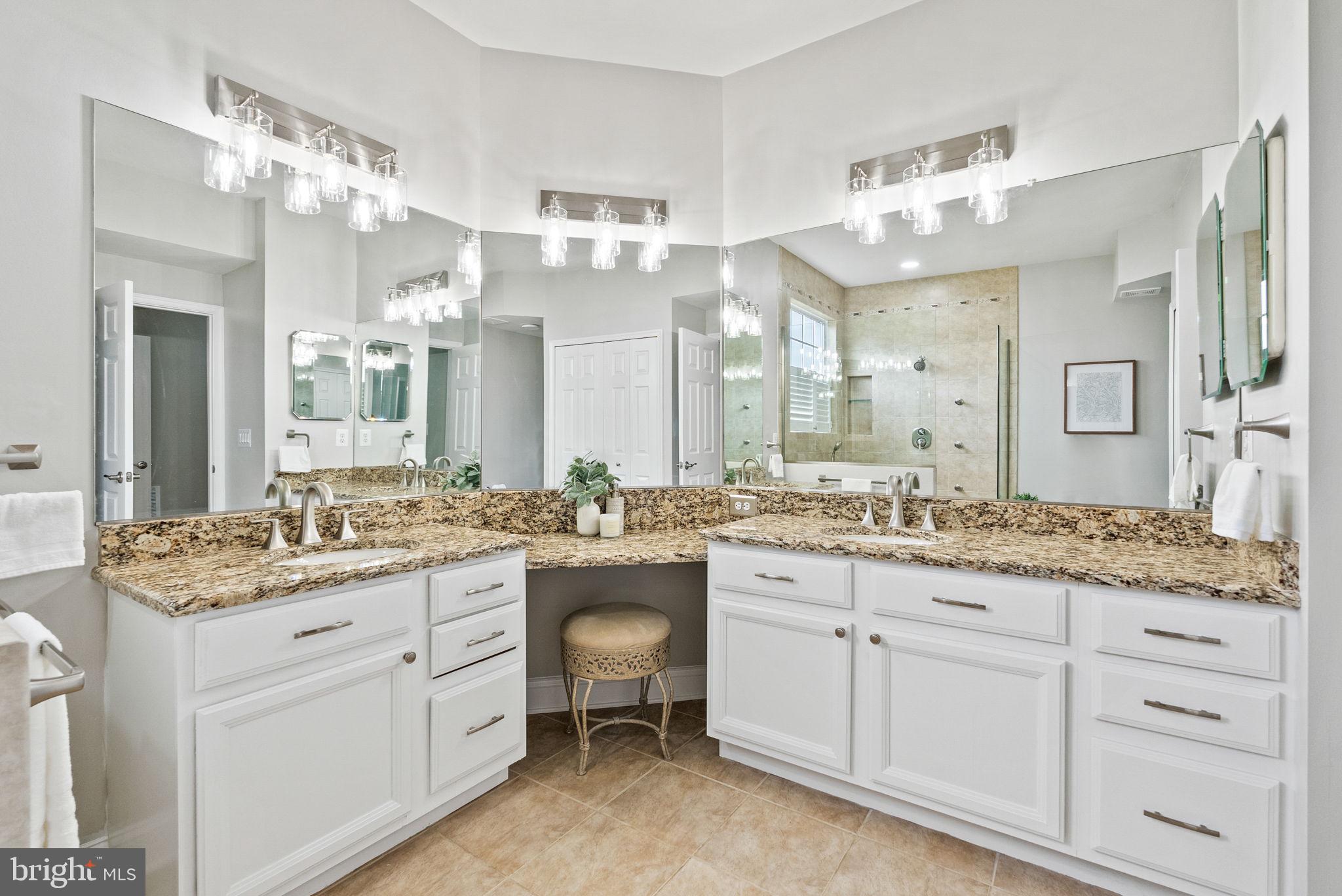 HERITAGE HUNT - Residential