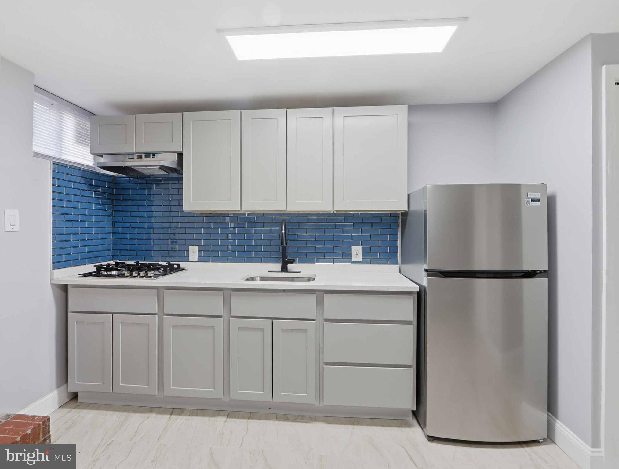 BELAIR-EDISON - Residential Lease