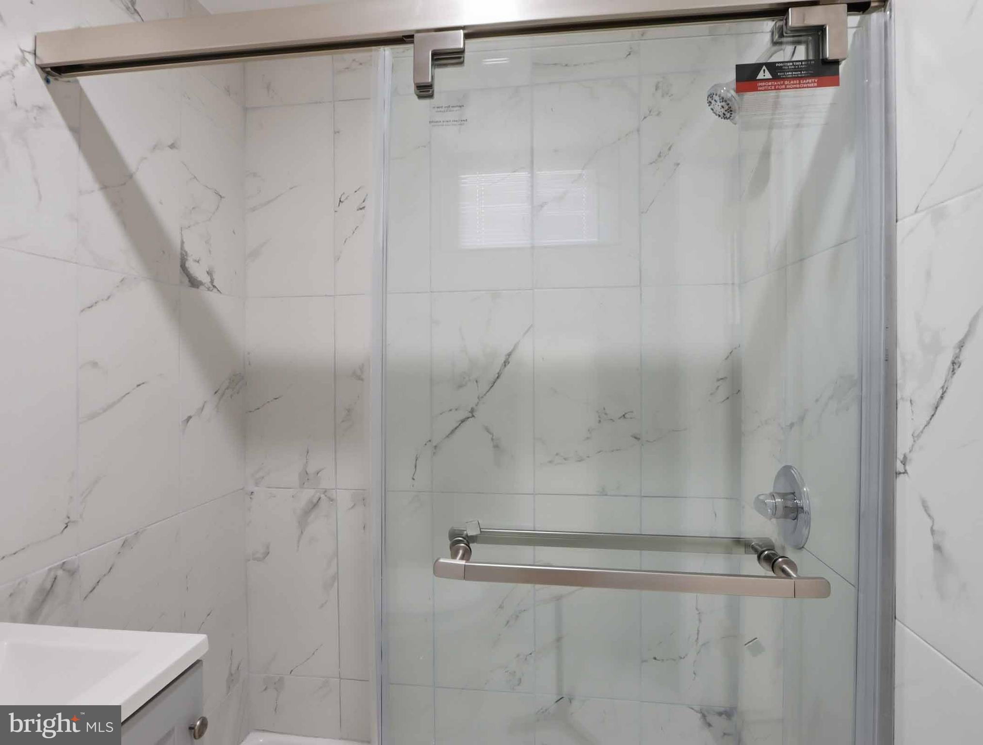 BELAIR-EDISON - Residential Lease