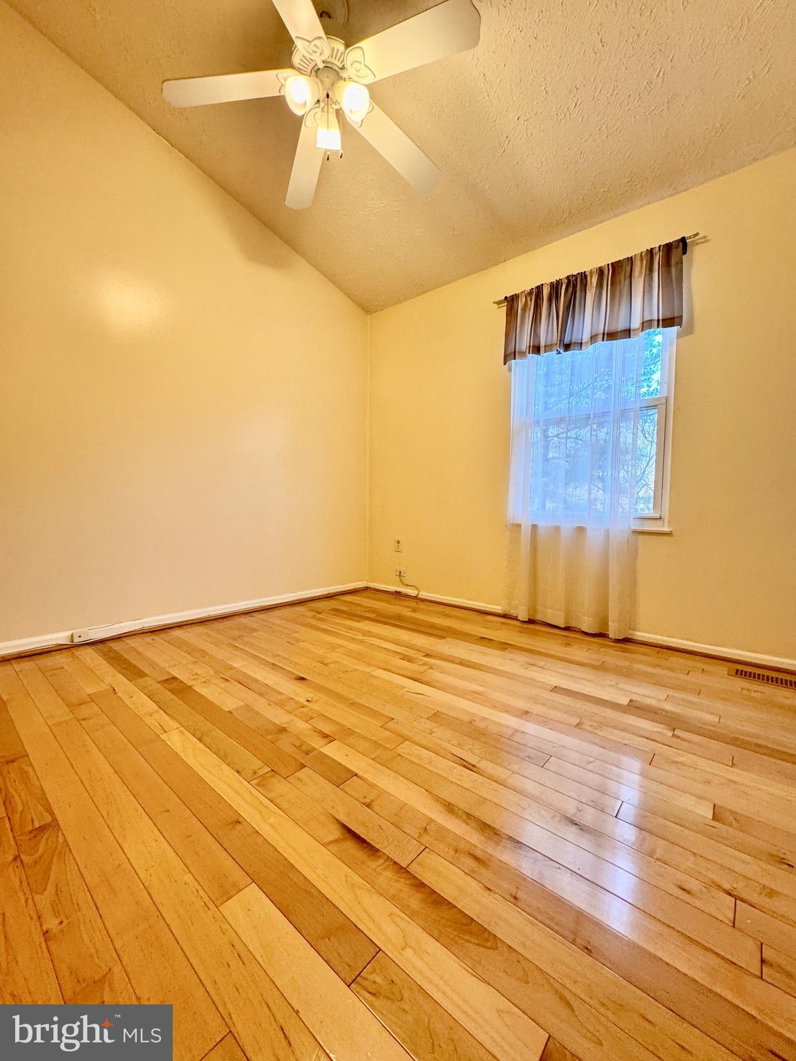 AMBERFIELD - Residential Lease